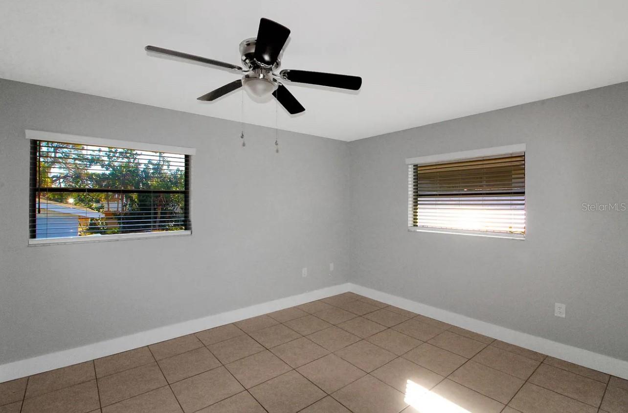 Image 10 of 13 For 1755 Florence Avenue A
