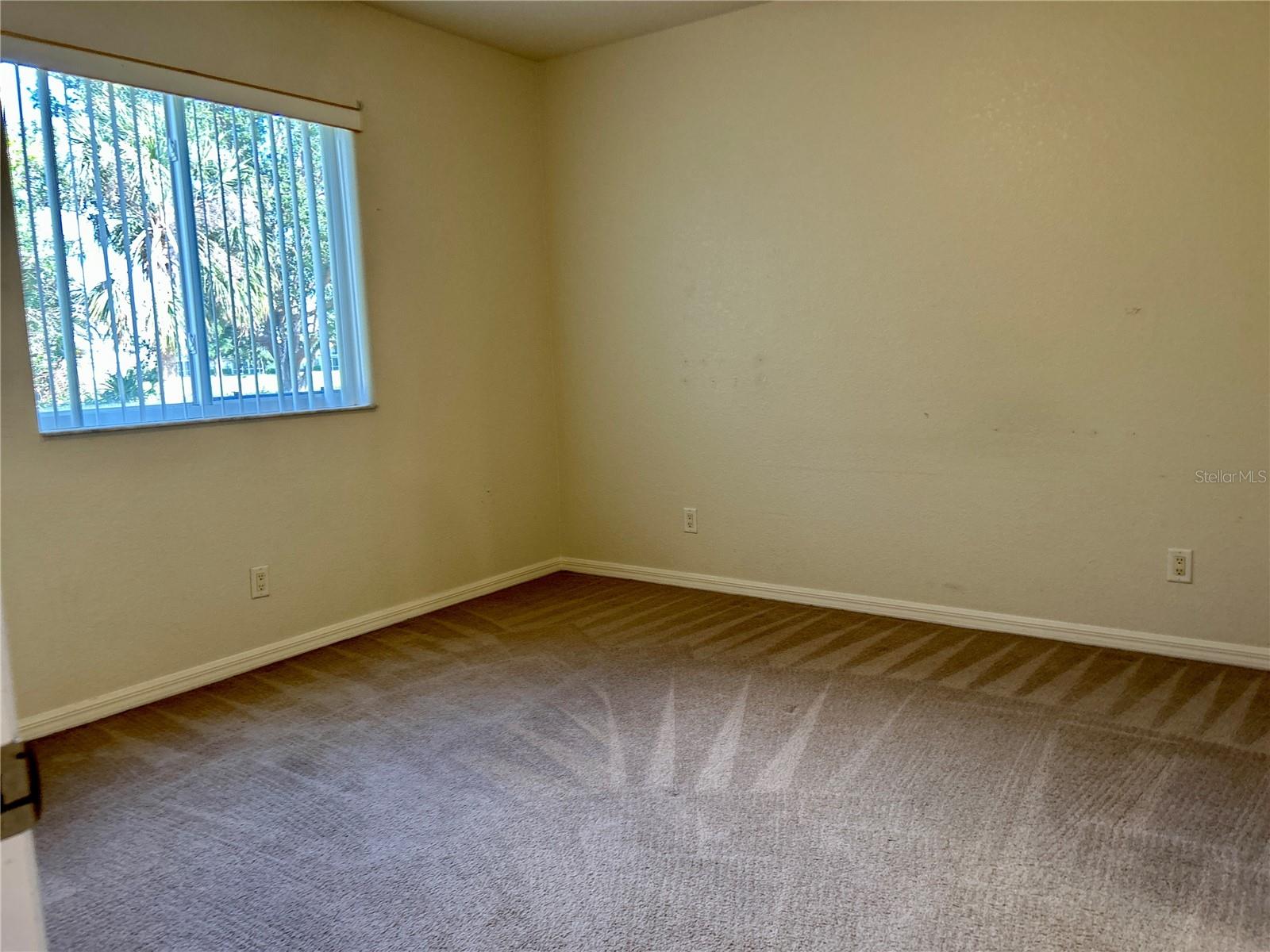 Image 8 of 16 For 1490 San Cristobal Avenue A3