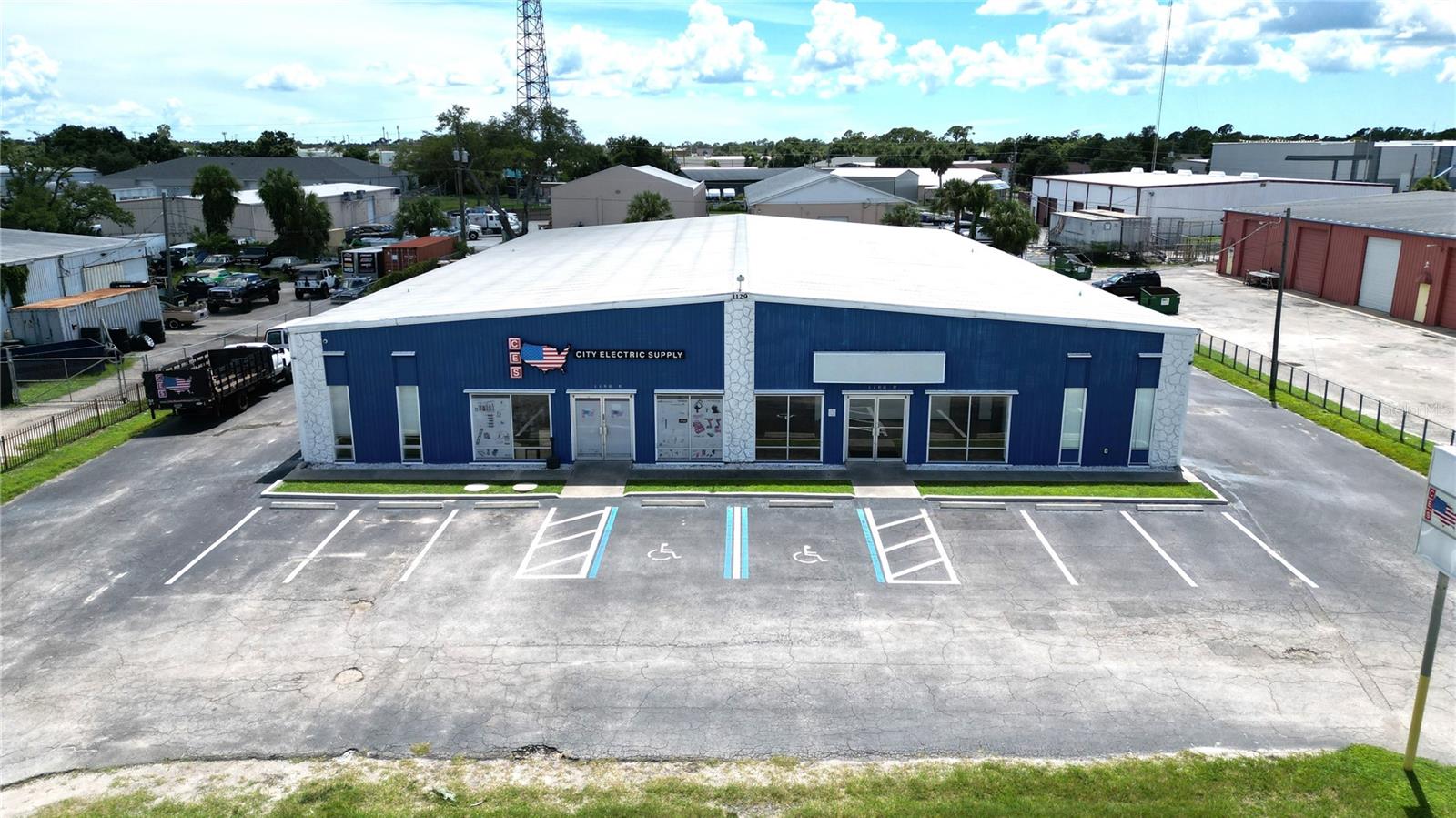 Image 13 of 13 For 1129 Tamiami Trail