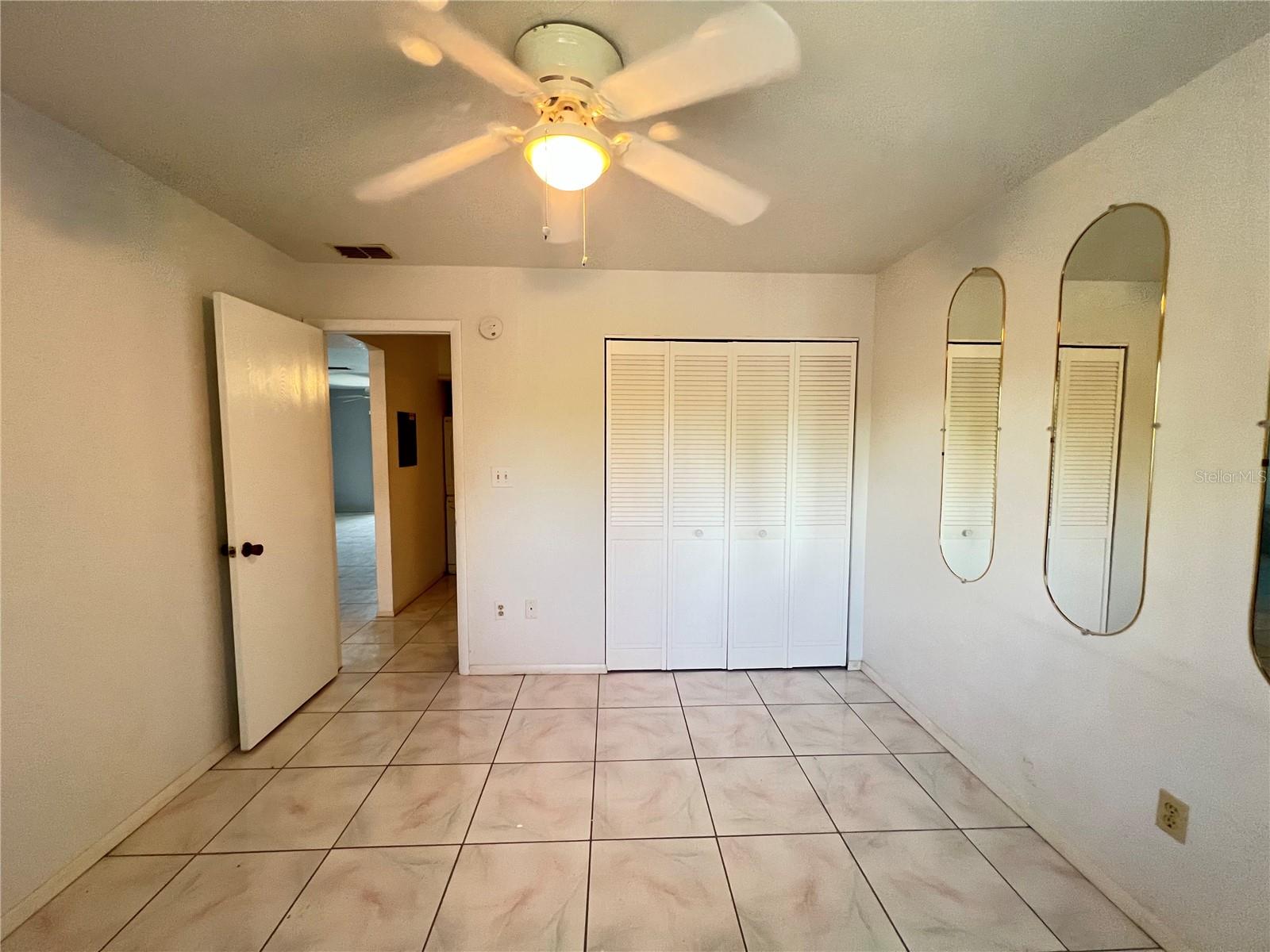 Image 13 of 27 For 25225 Rampart Boulevard 502