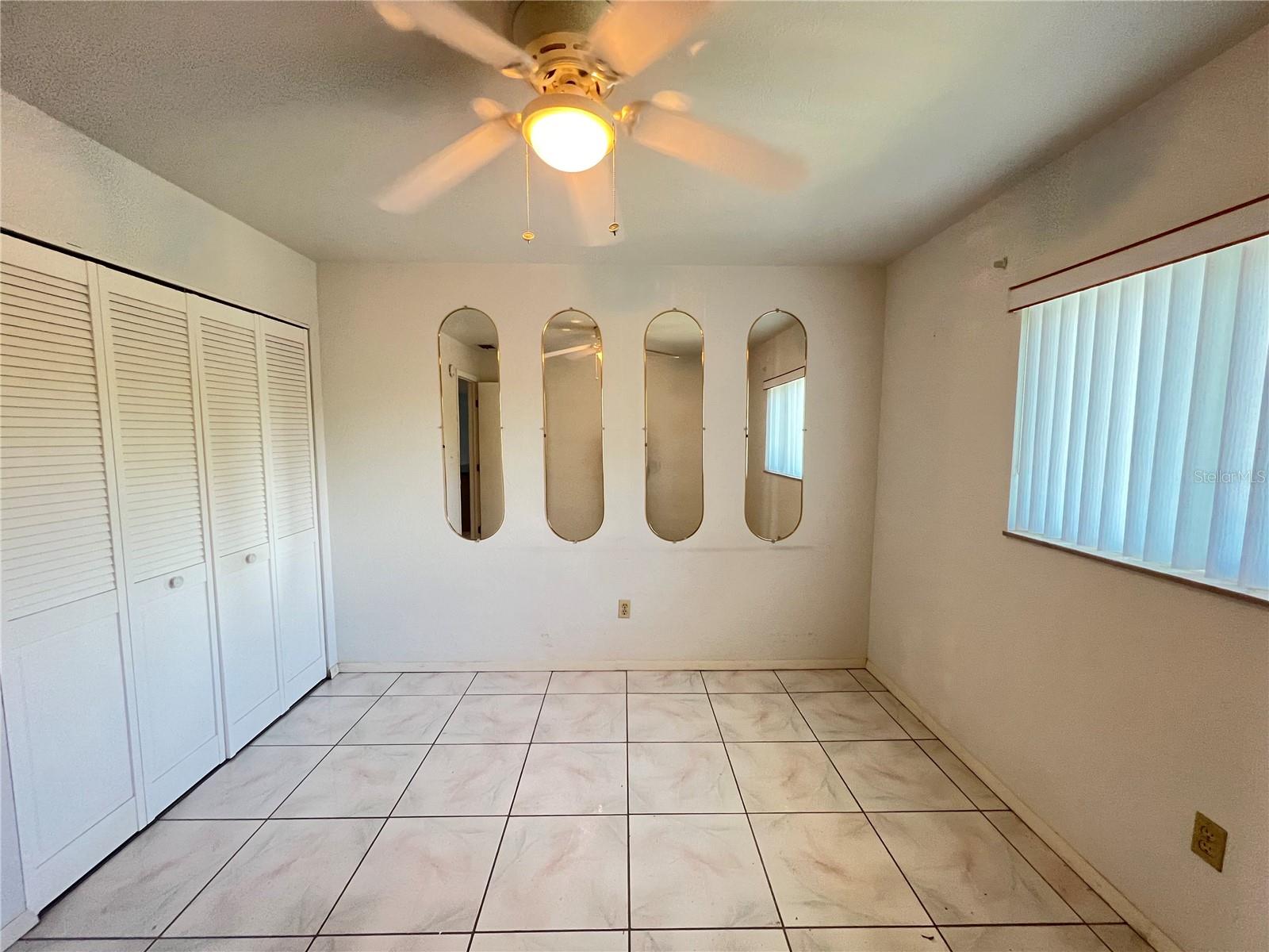 Image 14 of 27 For 25225 Rampart Boulevard 502
