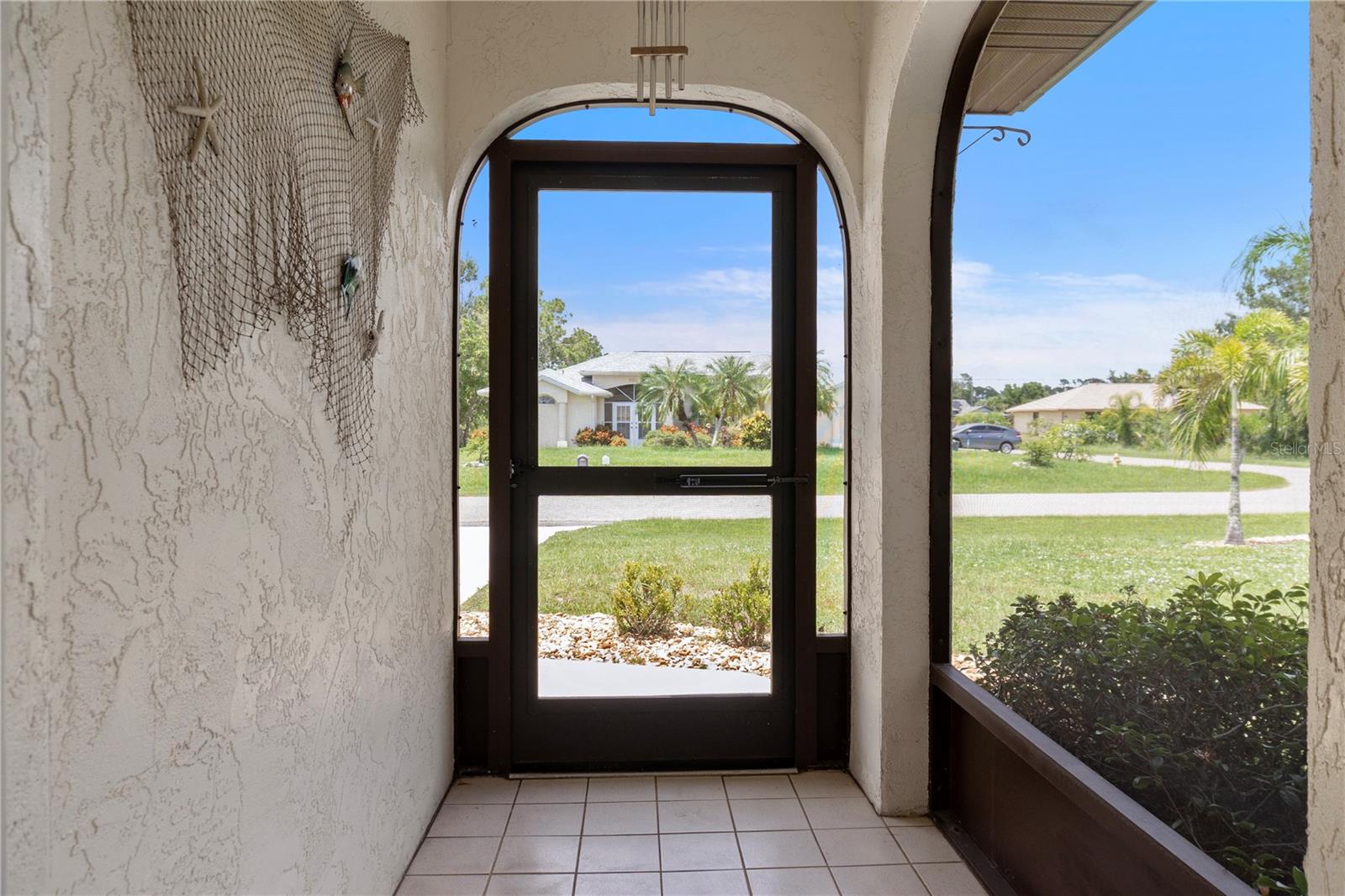 Image 7 of 40 For 13523 Drysdale Avenue