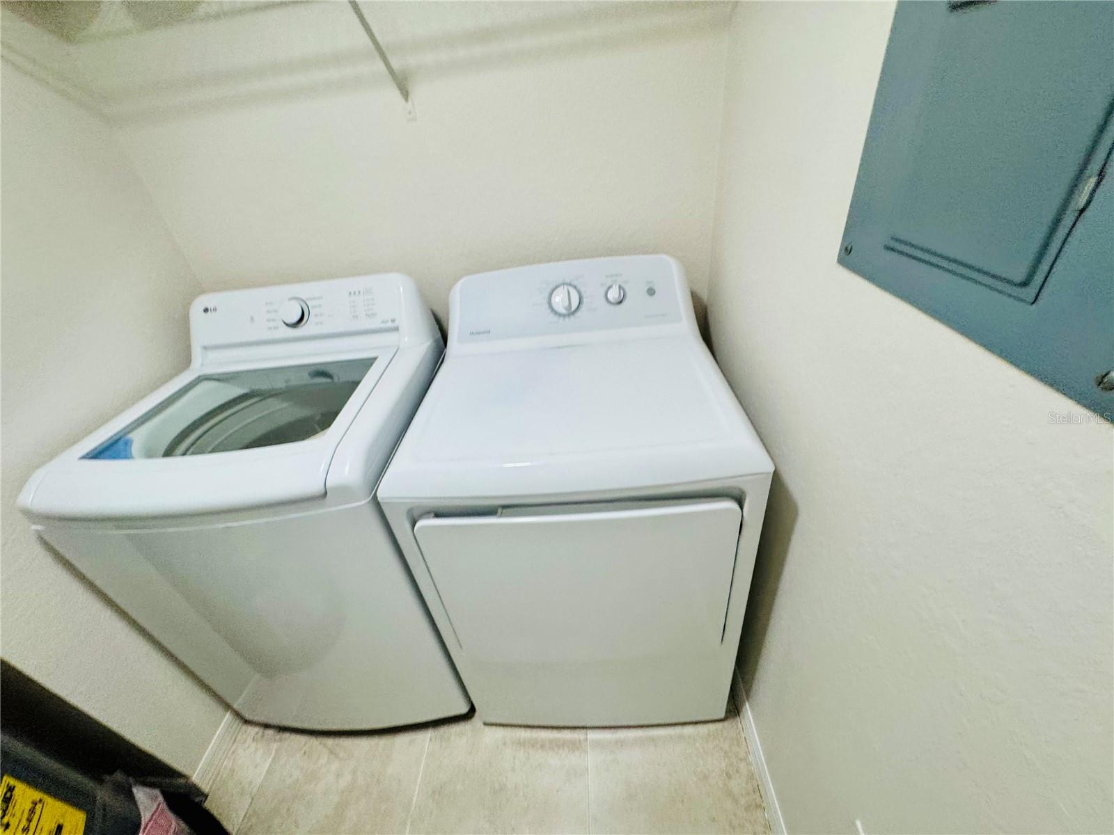 Image 18 of 28 For 8304 Key Royal Circle 1721