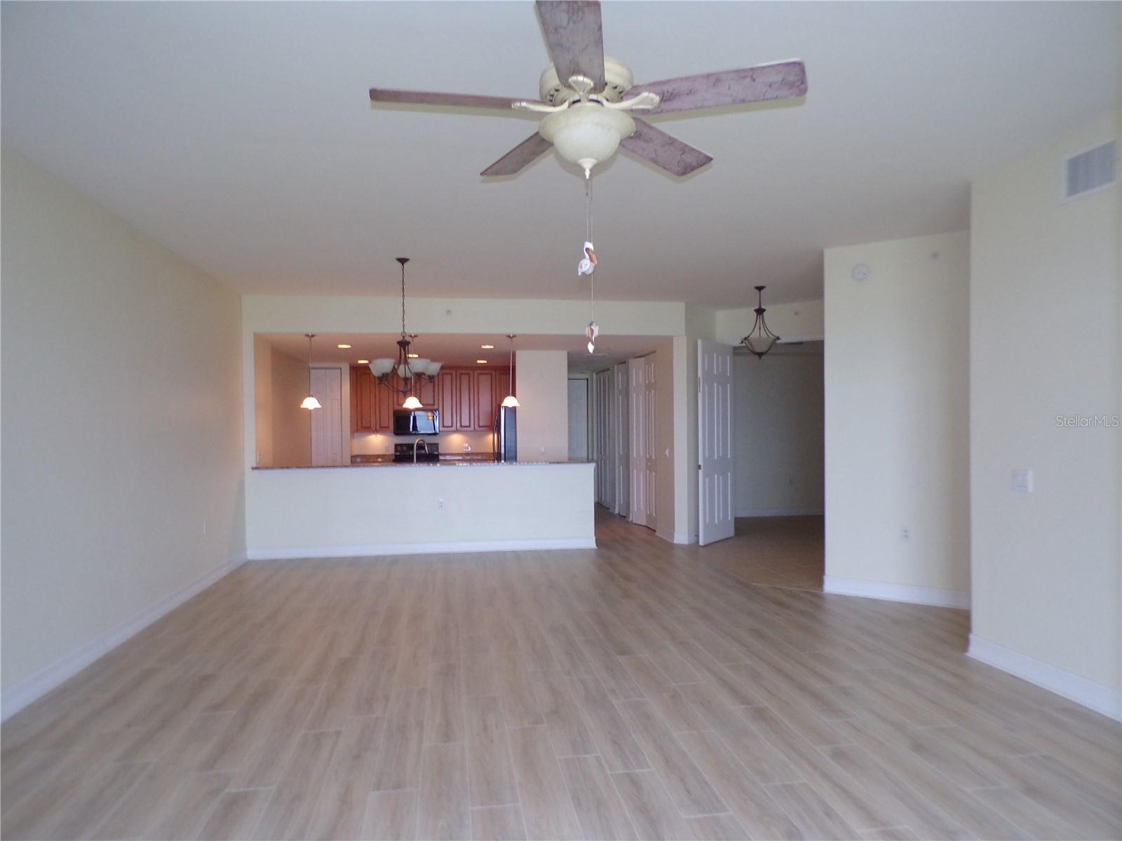 Image 25 of 30 For 89 Vivante Boulevard 402