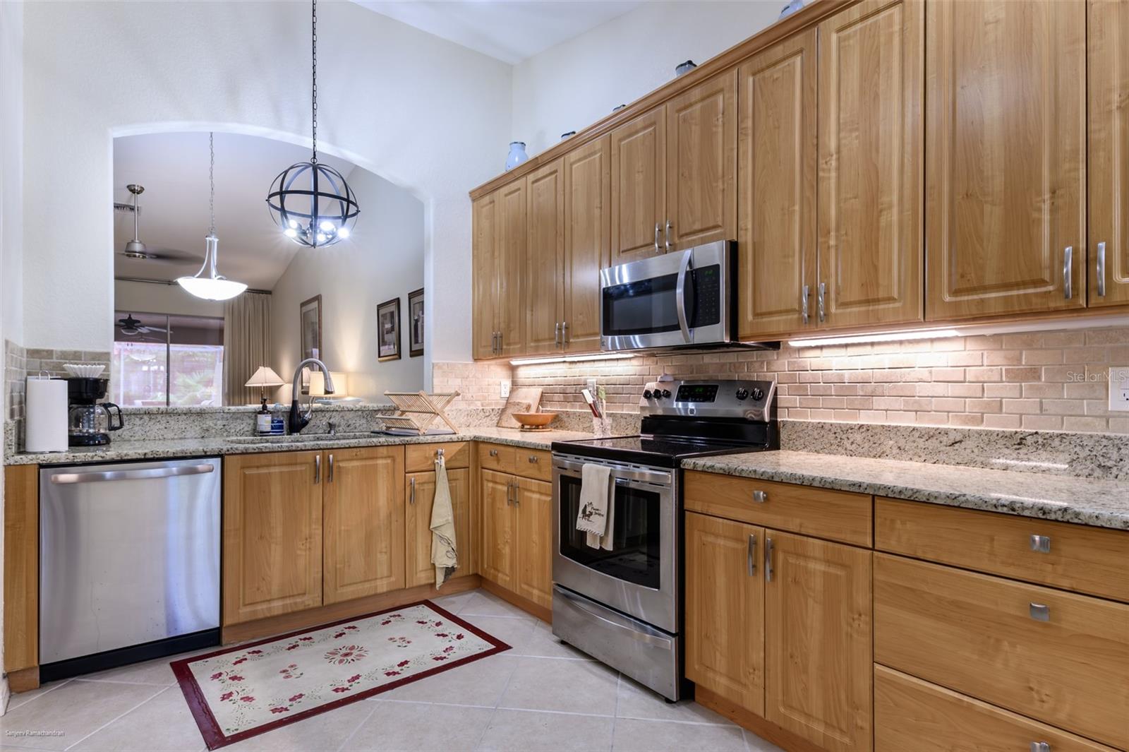 Image 15 of 44 For 3762 Tripoli Boulevard 21