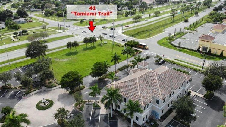 Image 2 of 5 For 5900 Pan American Boulevard 102