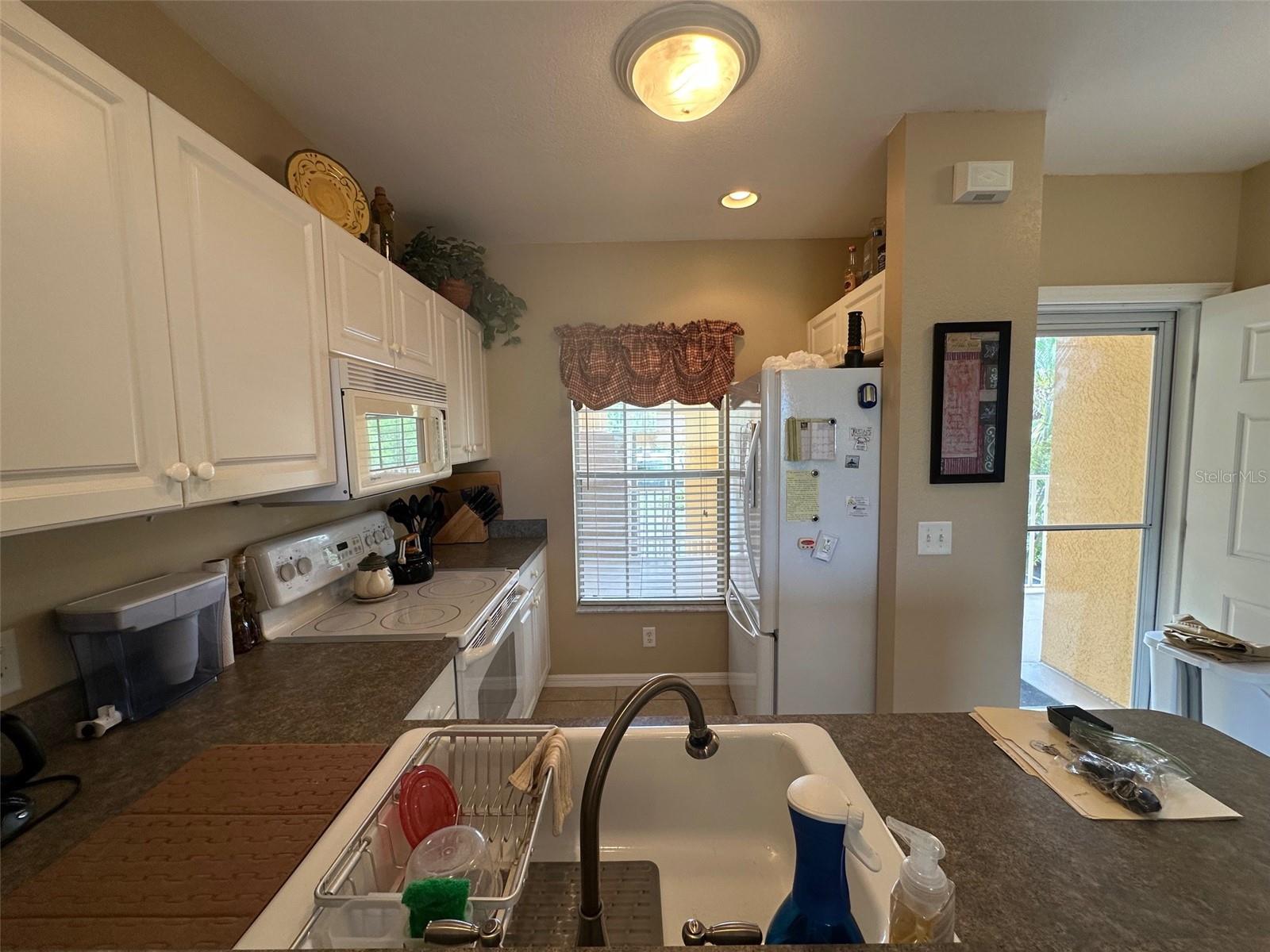 Image 4 of 38 For 2180 Heron Lake Drive 204