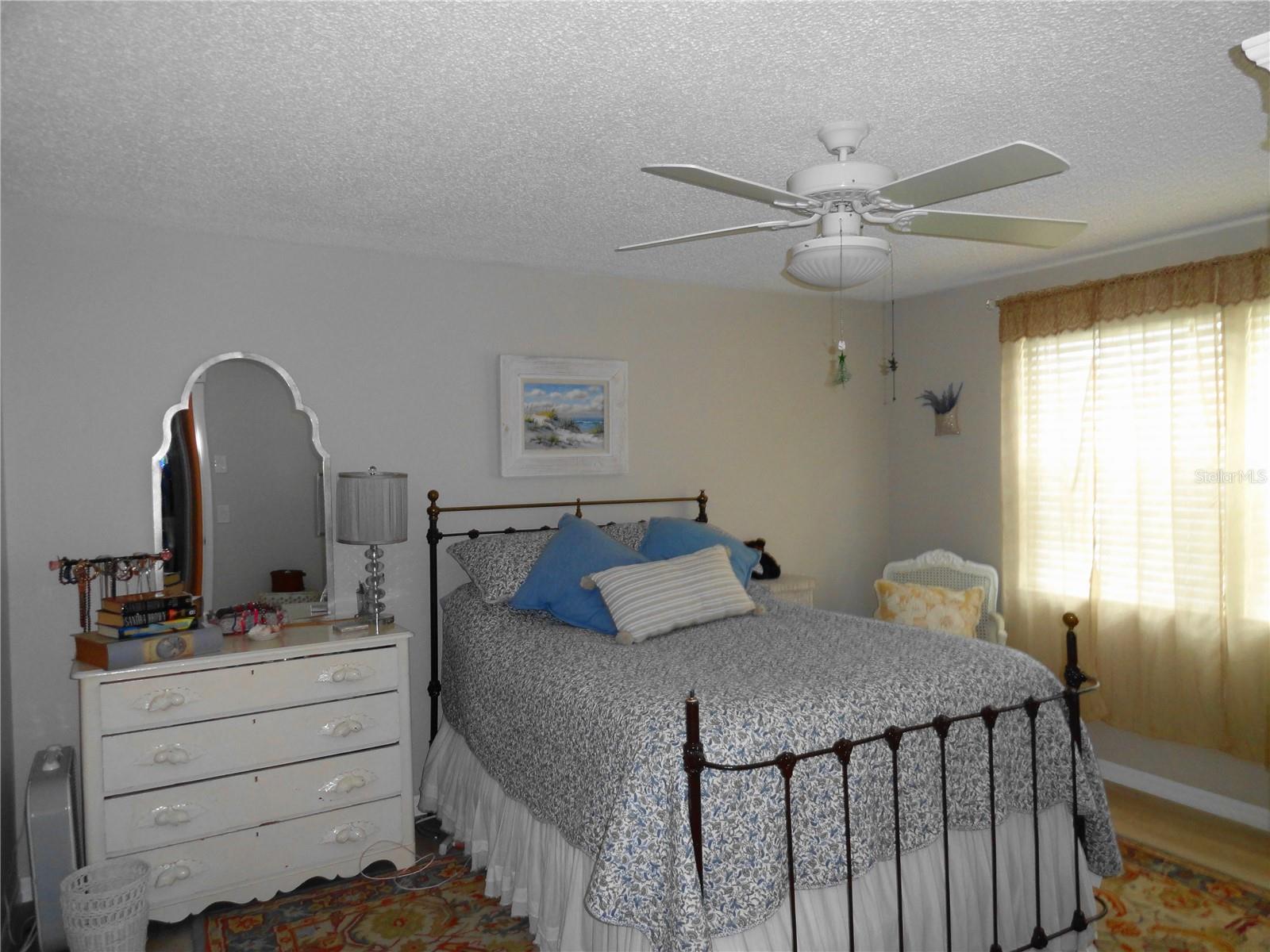 Image 3 of 52 For 4022 Beaver Lane 700b