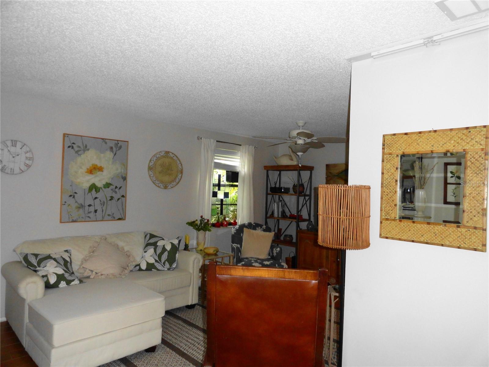 Image 47 of 52 For 4022 Beaver Lane 700b
