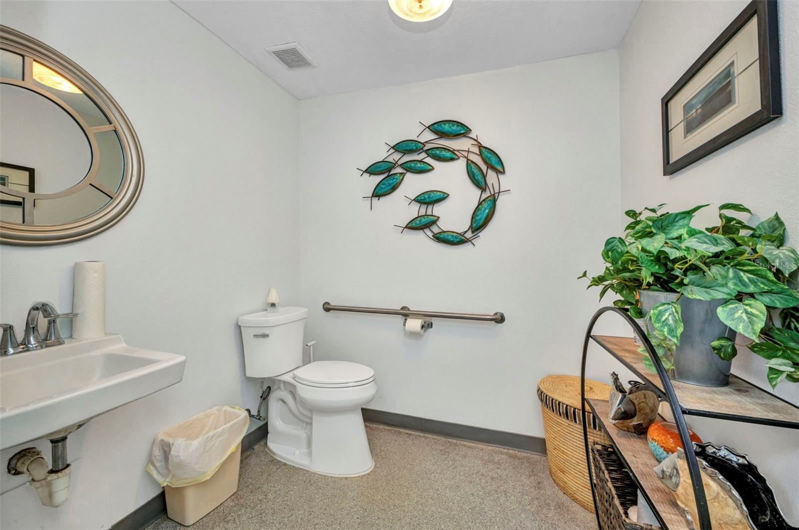 Image 13 of 30 For 3417 Tamiami Trail E