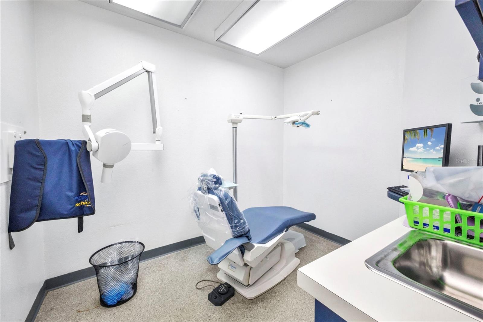 Image 14 of 30 For 3417 Tamiami Trail E