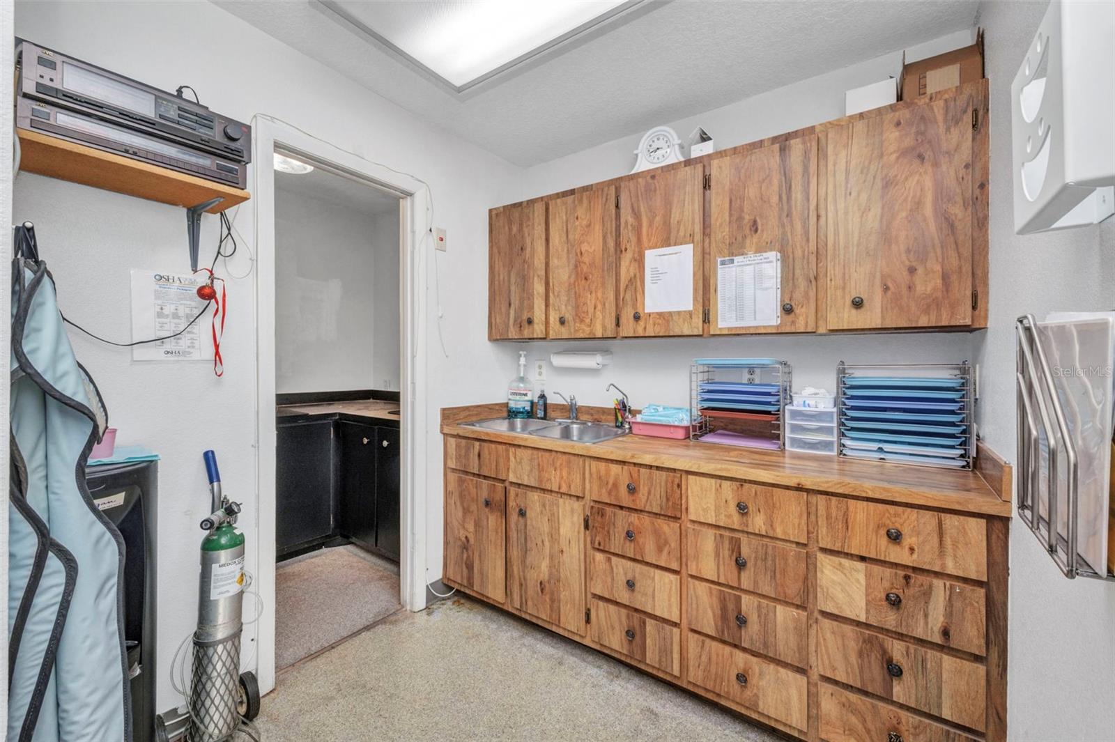 Image 18 of 30 For 3417 Tamiami Trail E