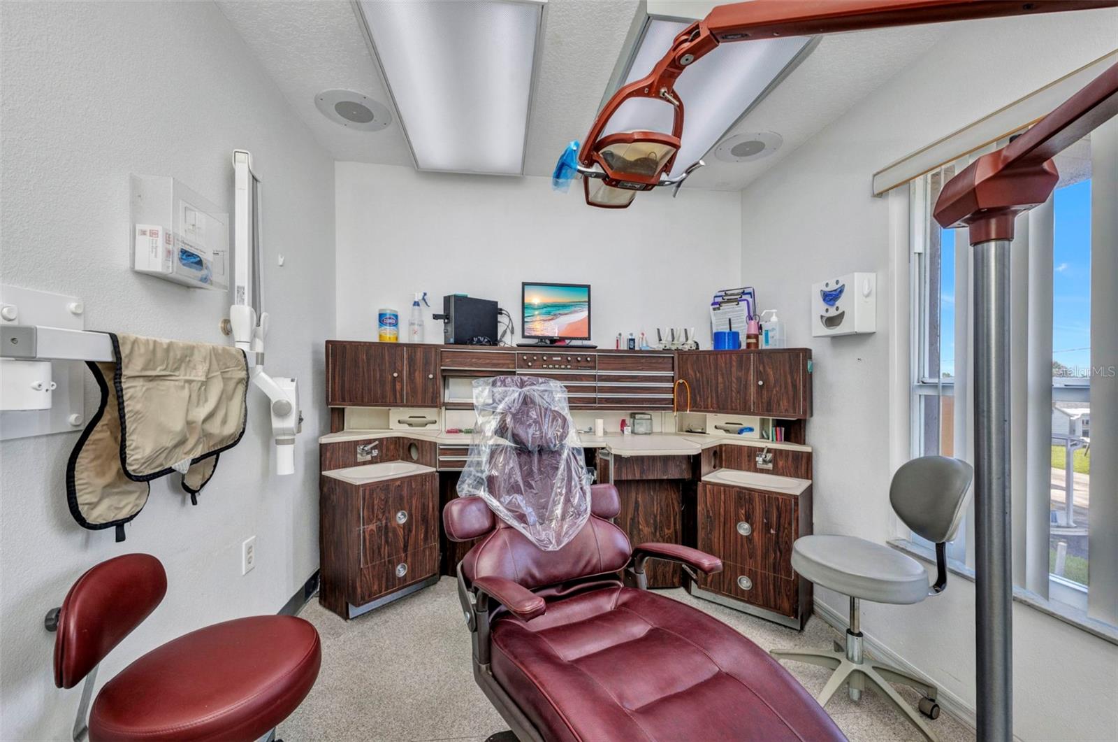 Image 25 of 30 For 3417 Tamiami Trail E