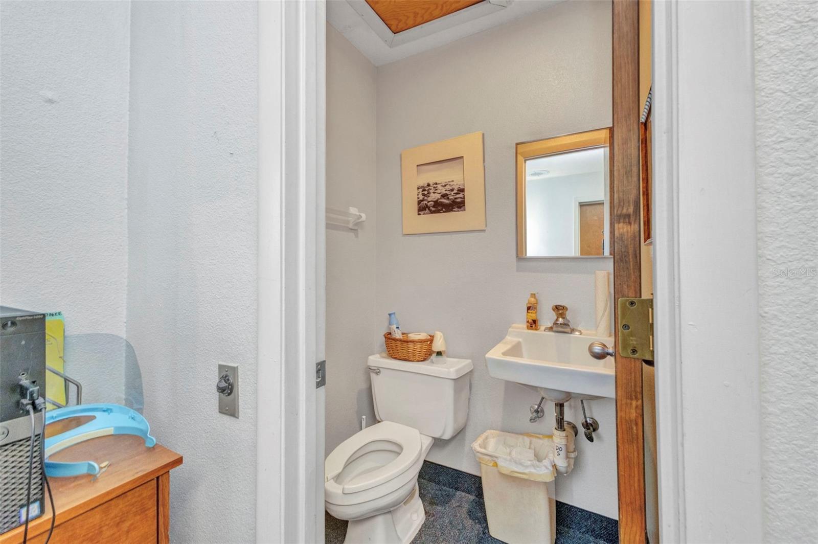 Image 27 of 30 For 3417 Tamiami Trail E