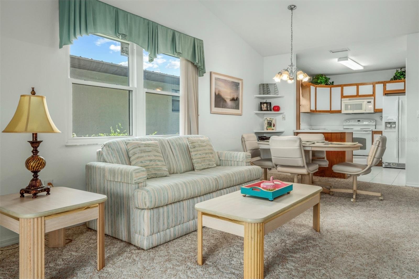 Image 14 of 22 For 2103 Villaway E