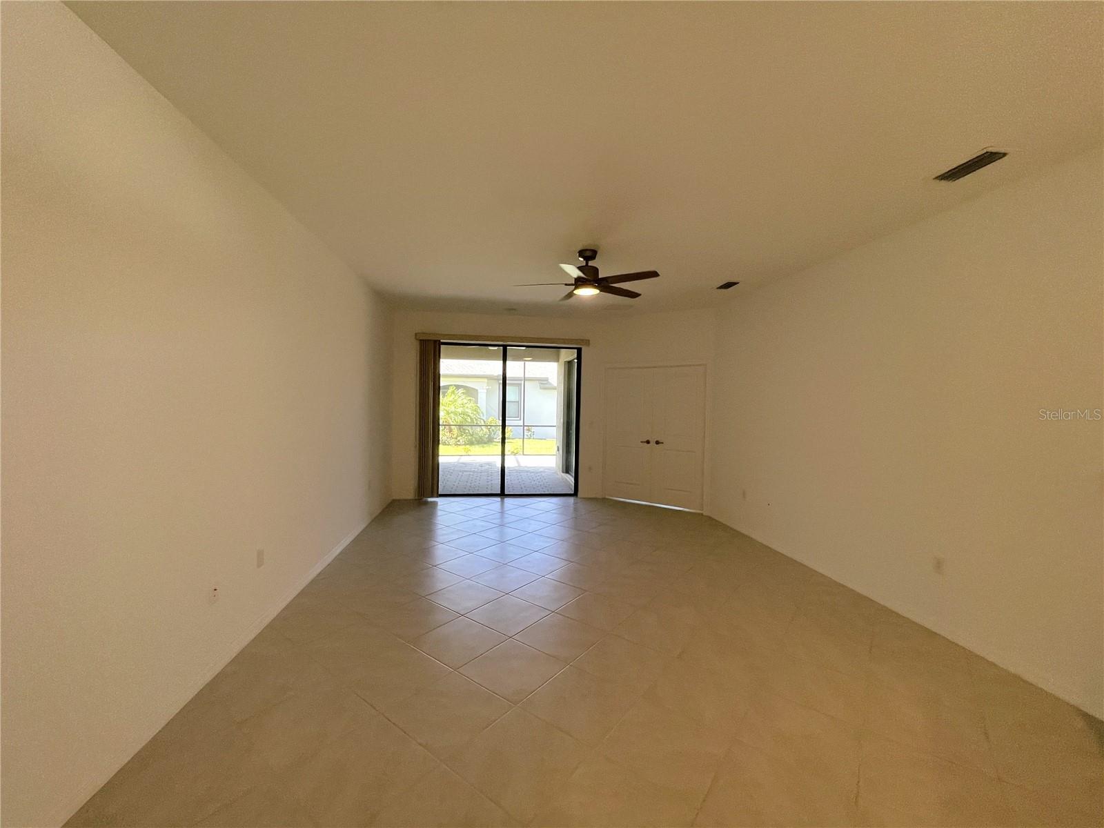 Image 6 of 92 For 1912 Saddlewood Circle