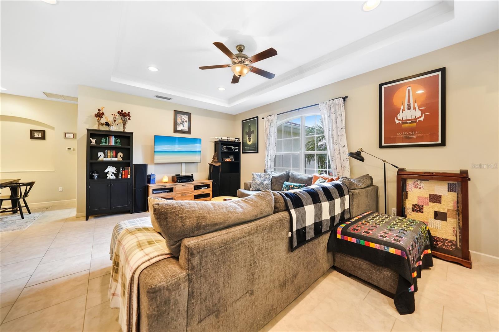 Image 15 of 55 For 2697 Parrot Street