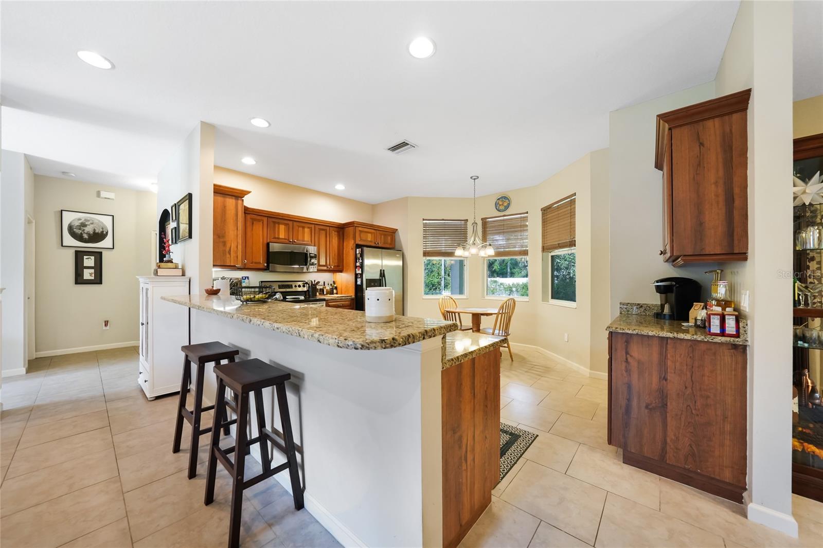 Image 18 of 55 For 2697 Parrot Street