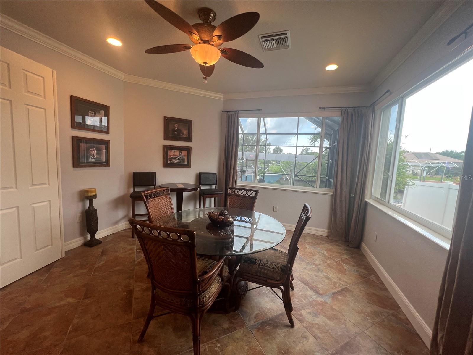 Image 15 of 98 For 4245 Spire Street