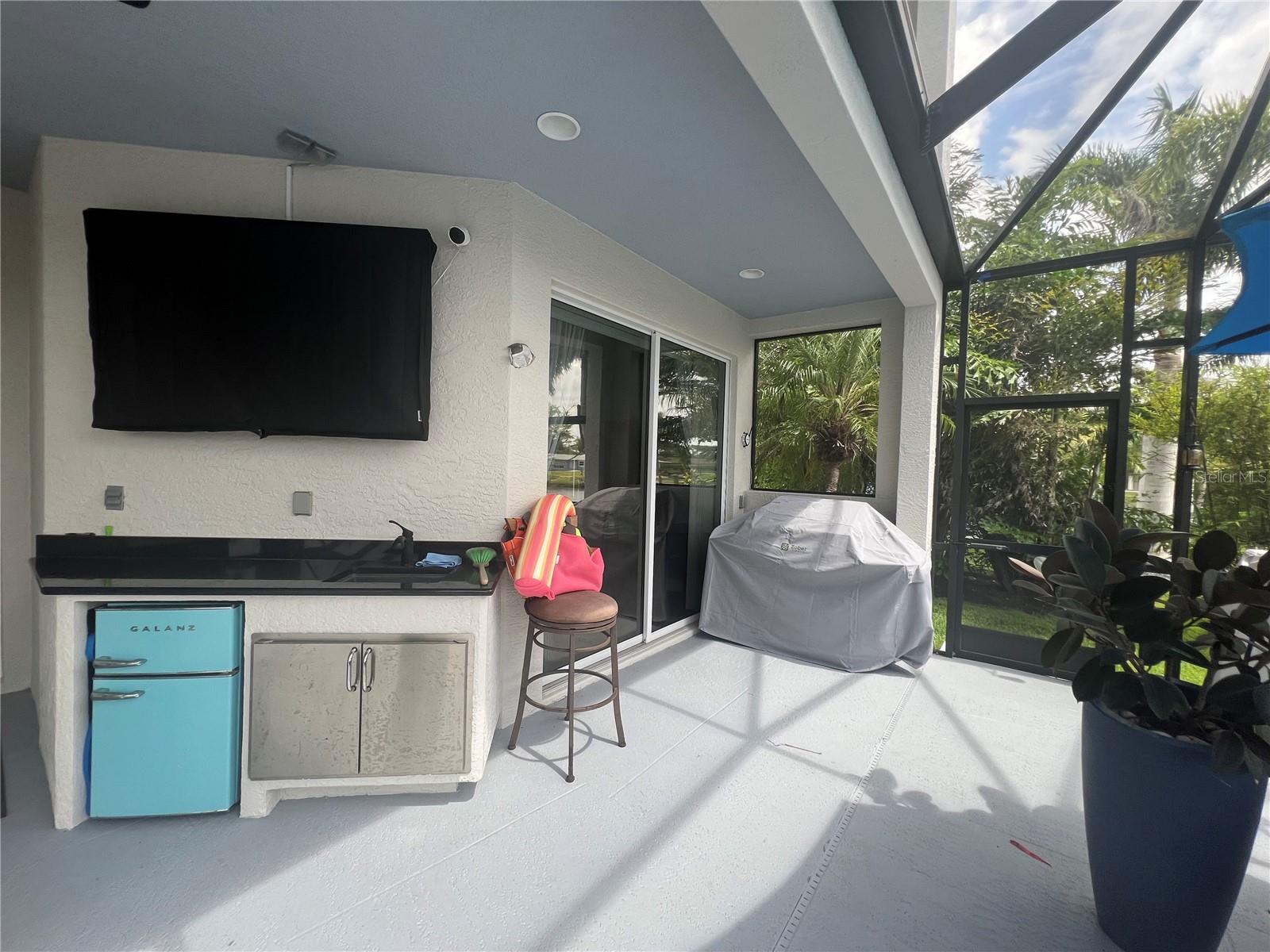 Image 80 of 98 For 4245 Spire Street