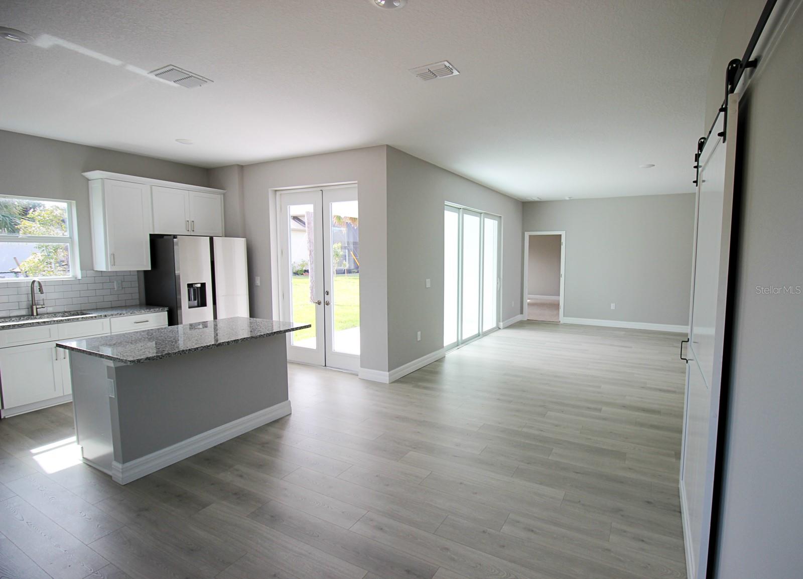 Image 4 of 14 For 25364 Alicante Drive