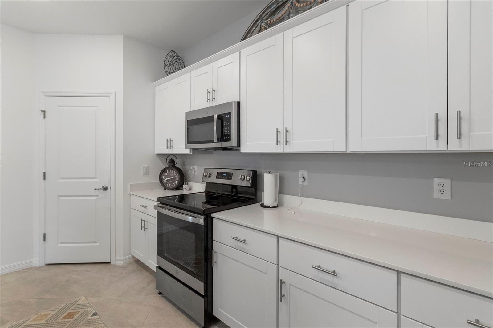 Image 10 of 47 For 25339 Alicante Drive