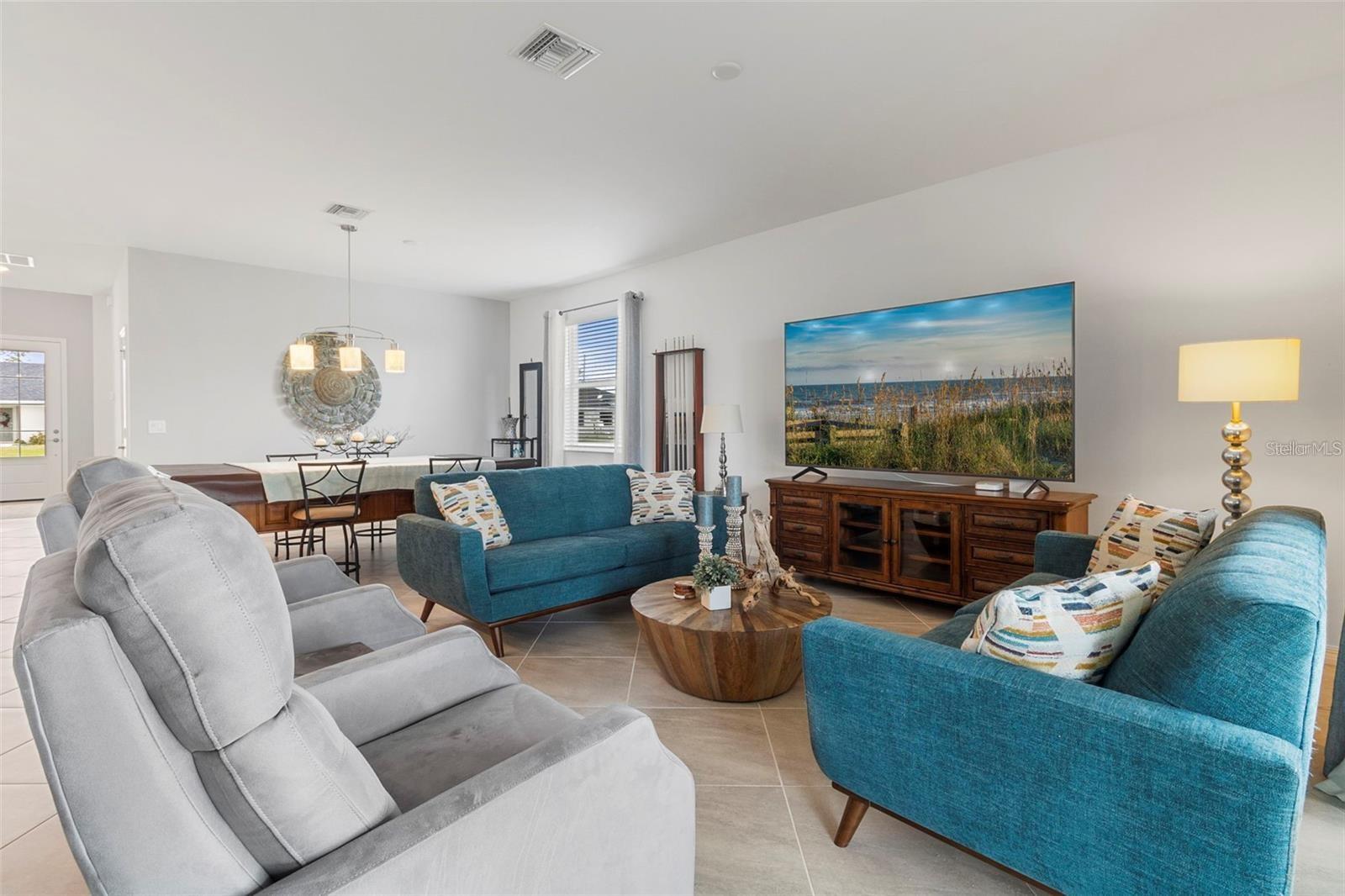 Image 13 of 47 For 25339 Alicante Drive