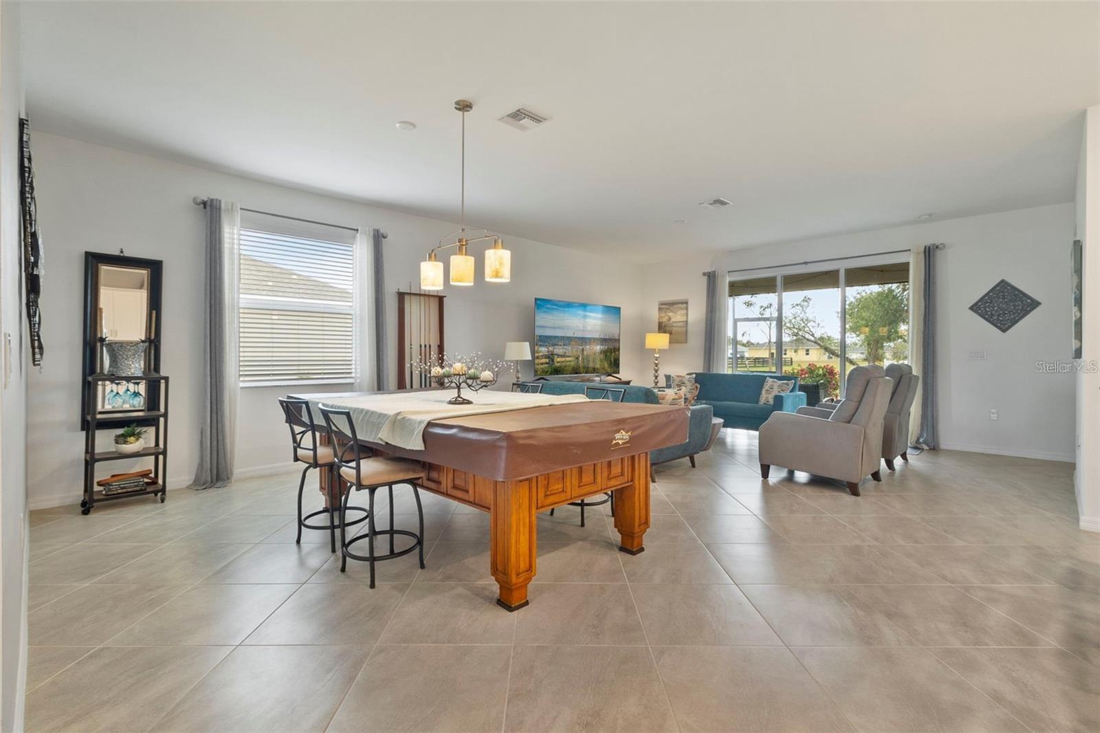 Image 15 of 47 For 25339 Alicante Drive