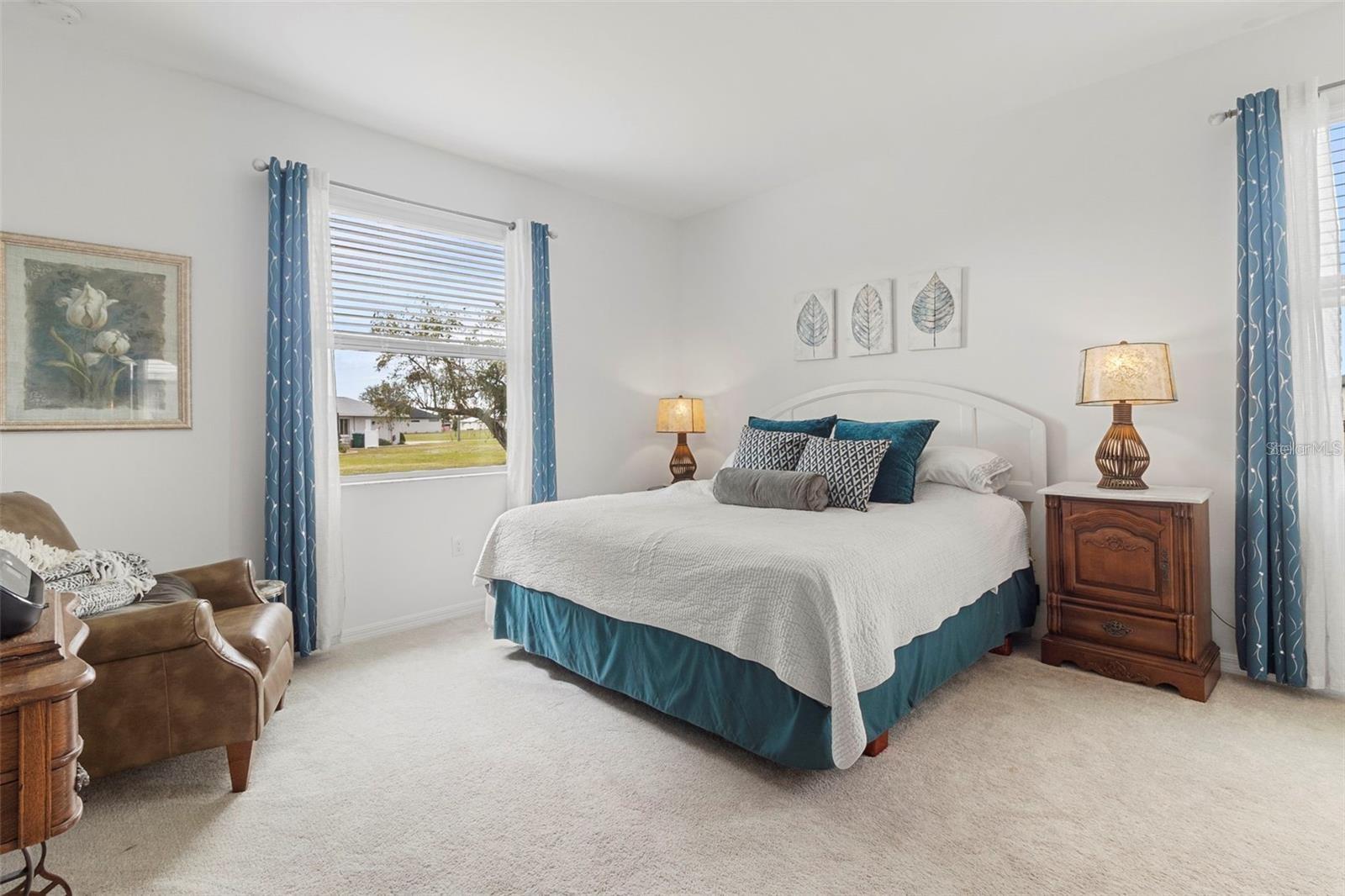 Image 33 of 47 For 25339 Alicante Drive