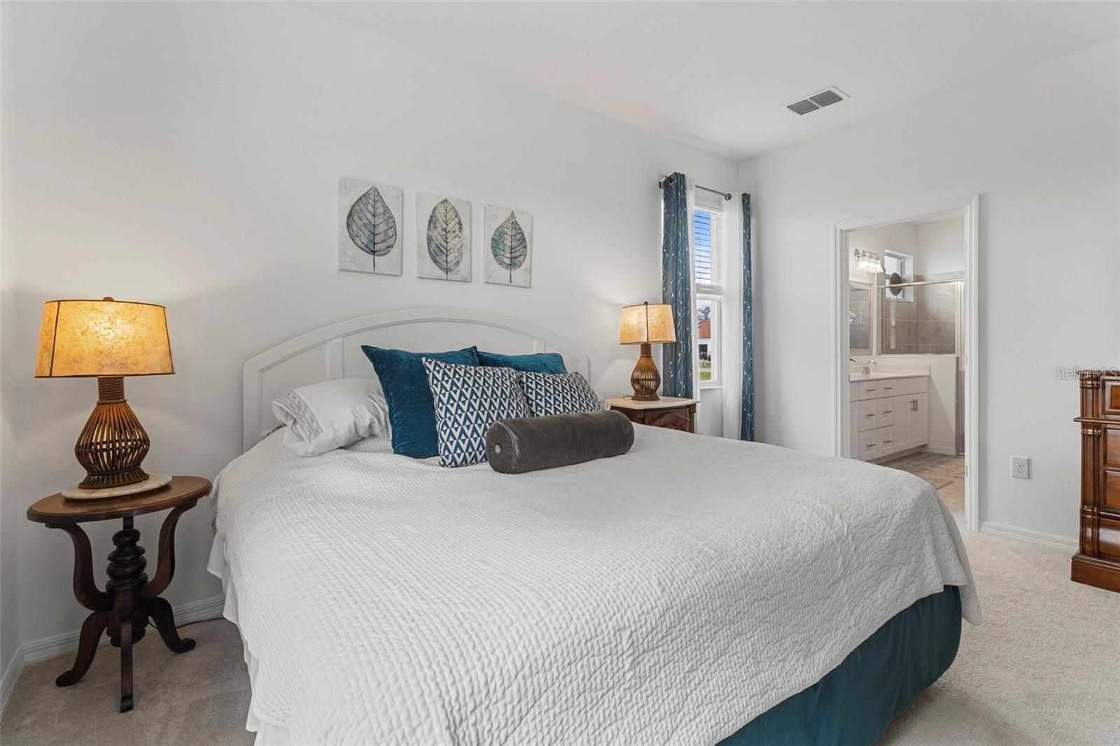 Image 34 of 47 For 25339 Alicante Drive
