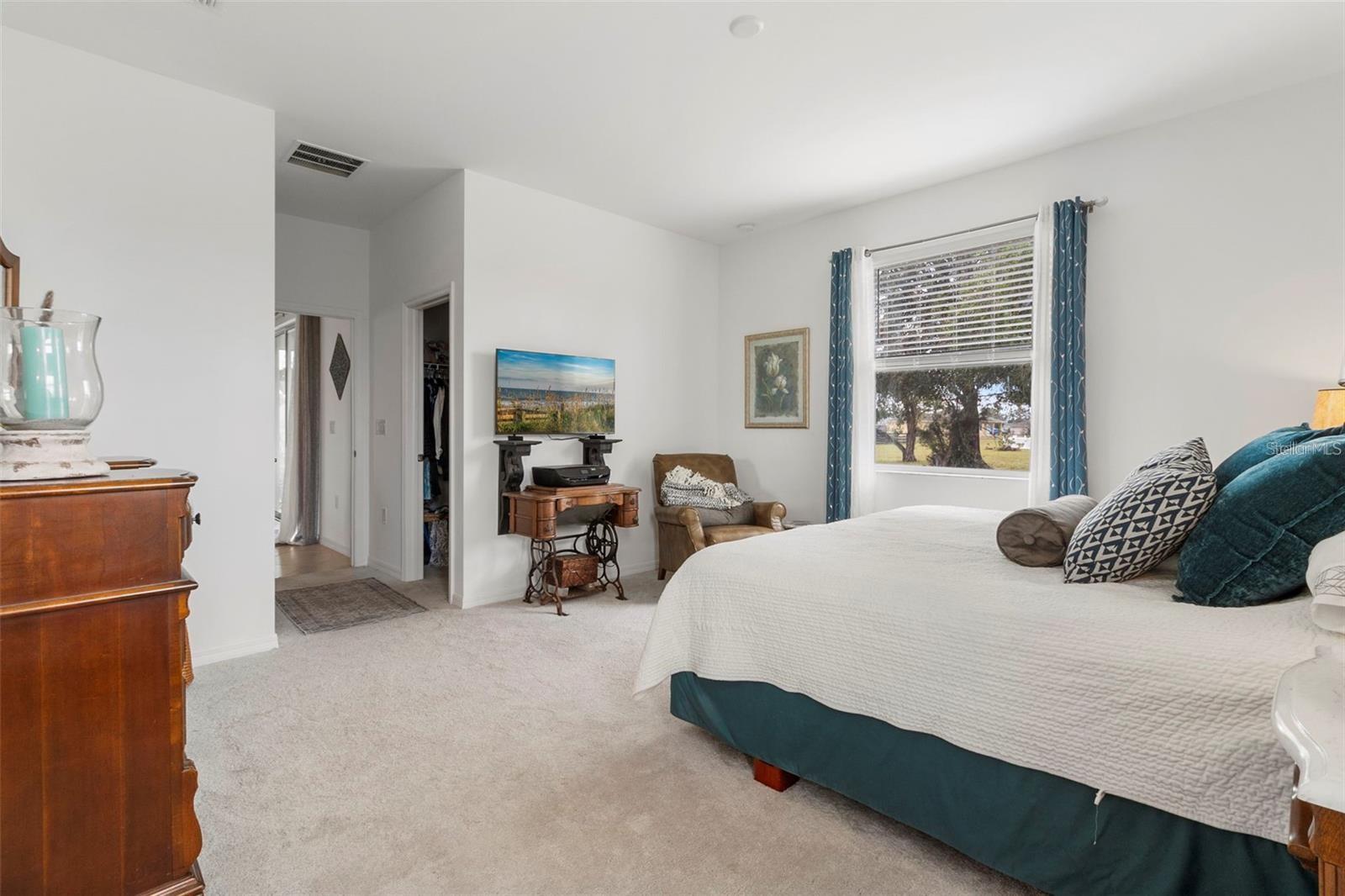 Image 36 of 47 For 25339 Alicante Drive