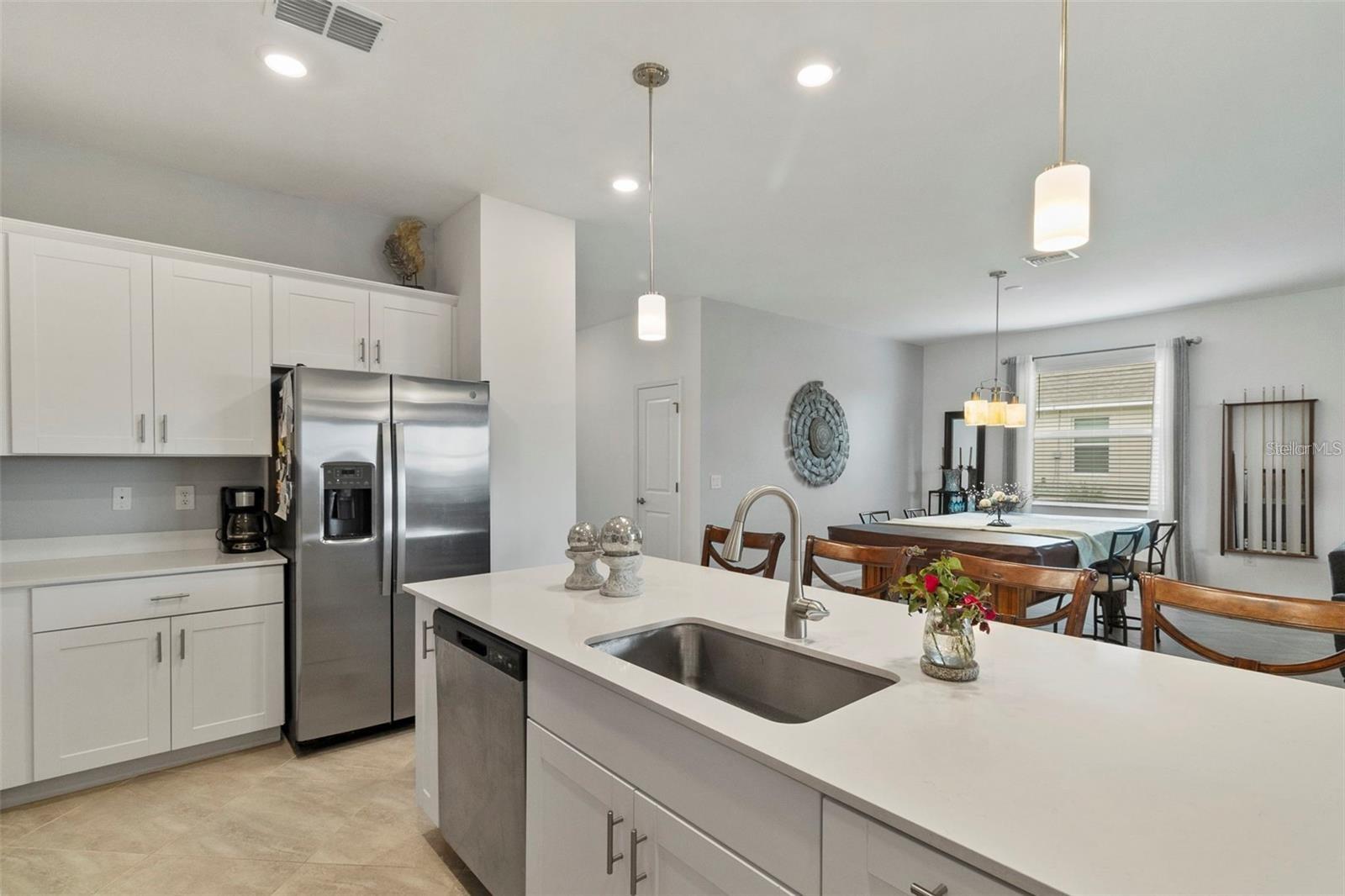 Image 7 of 47 For 25339 Alicante Drive