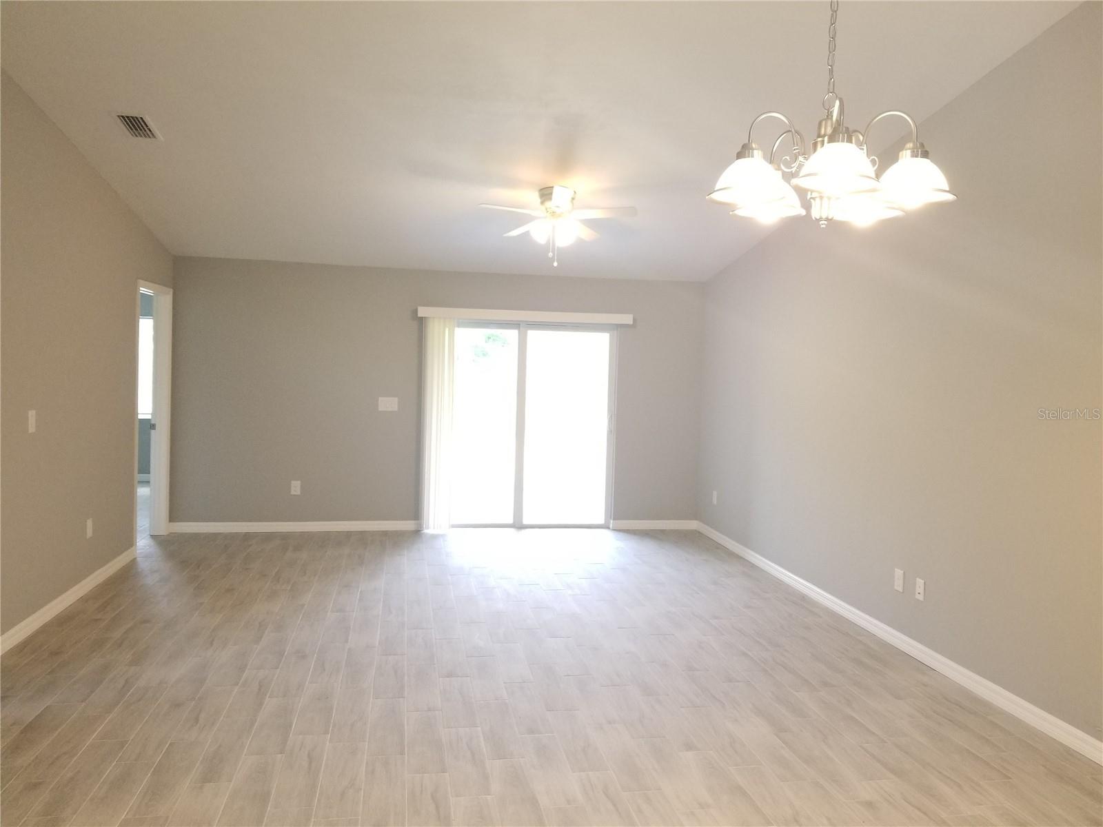 Image 9 of 20 For 8529 Agate Street