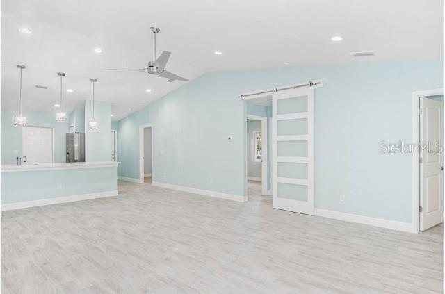 Image 28 of 51 For 9471-9473 Agate Street