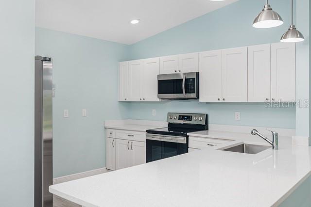 Image 36 of 51 For 9471-9473 Agate Street