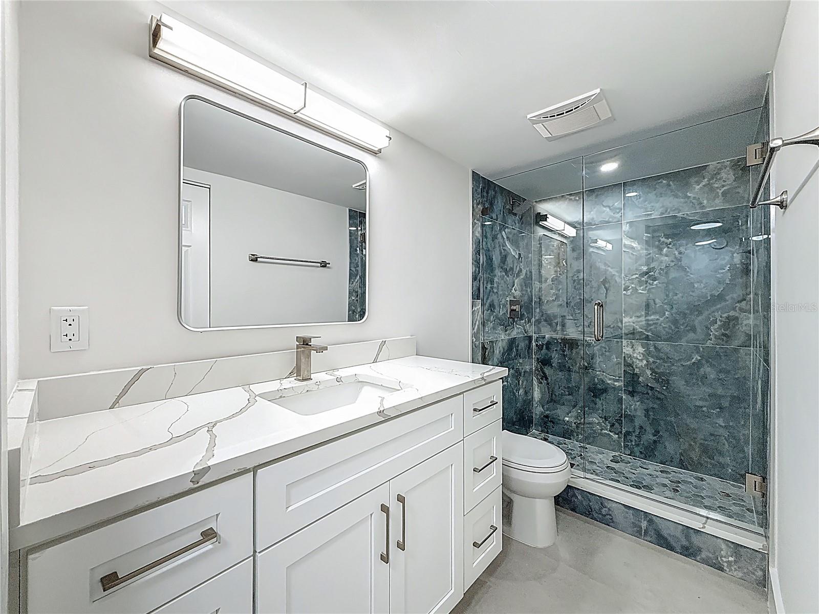 Image 35 of 42 For 4701 Martinique Drive L1