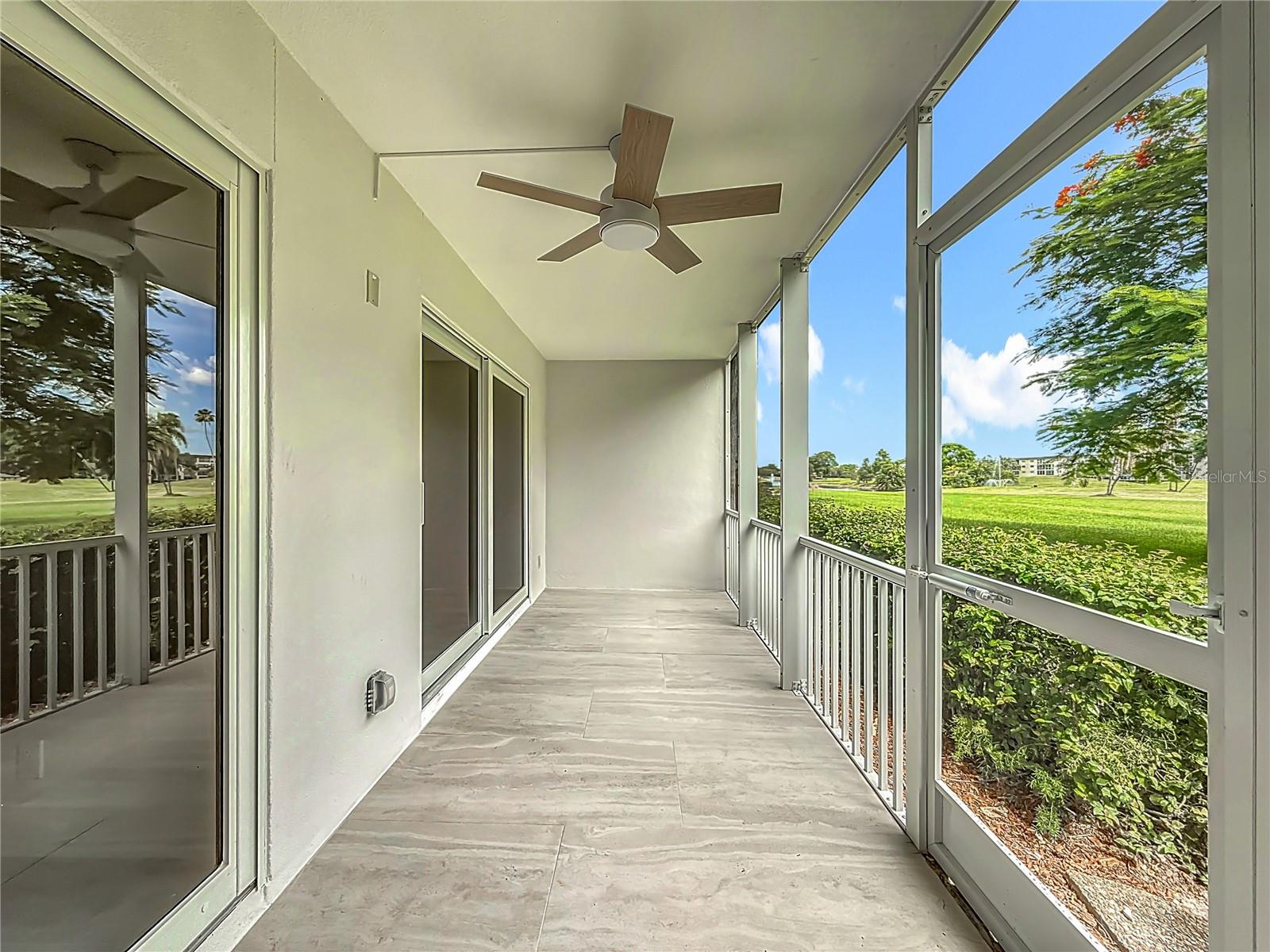 Image 37 of 42 For 4701 Martinique Drive L1