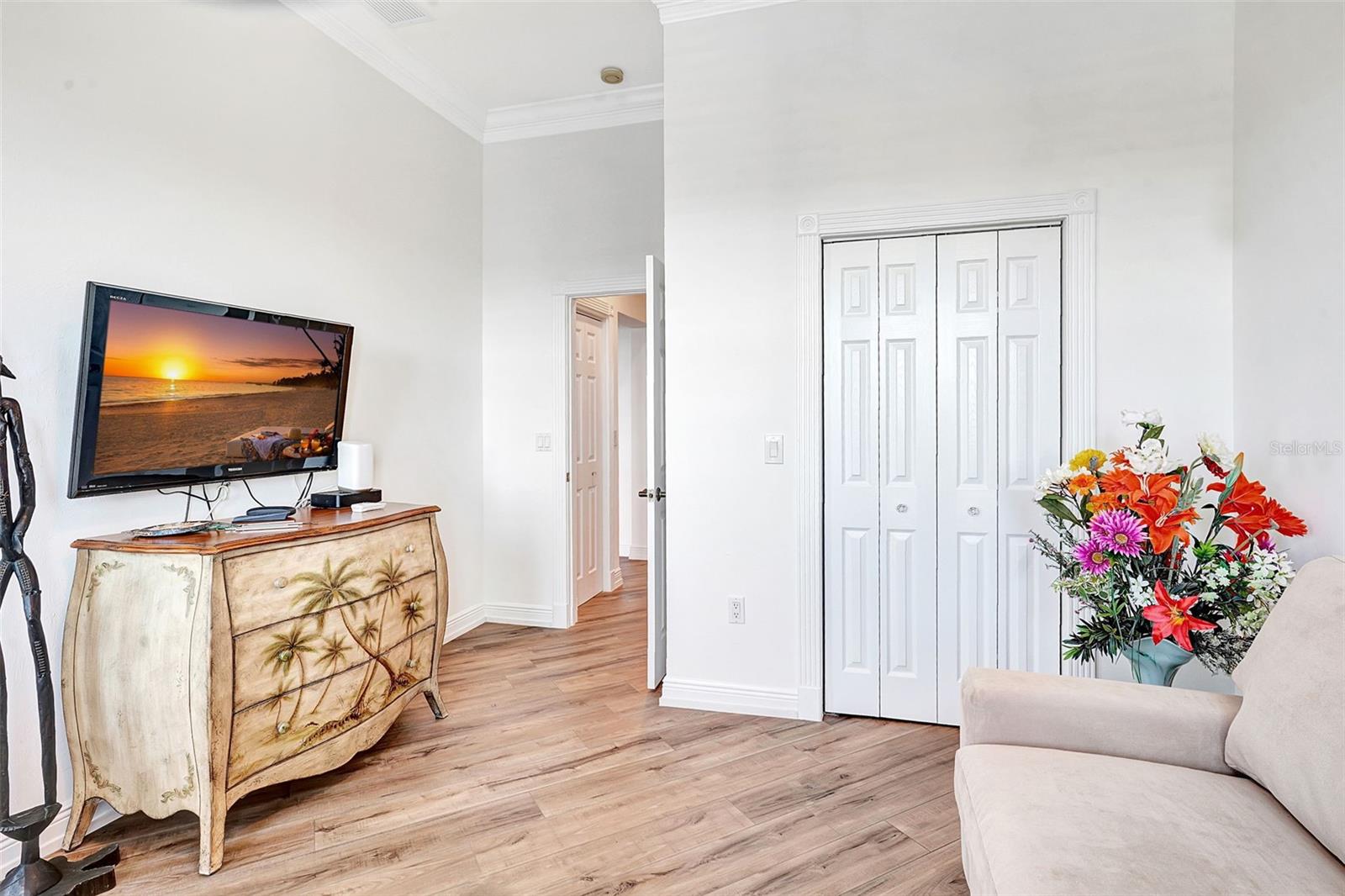Image 33 of 58 For 2060 Matecumbe Key Road 2803