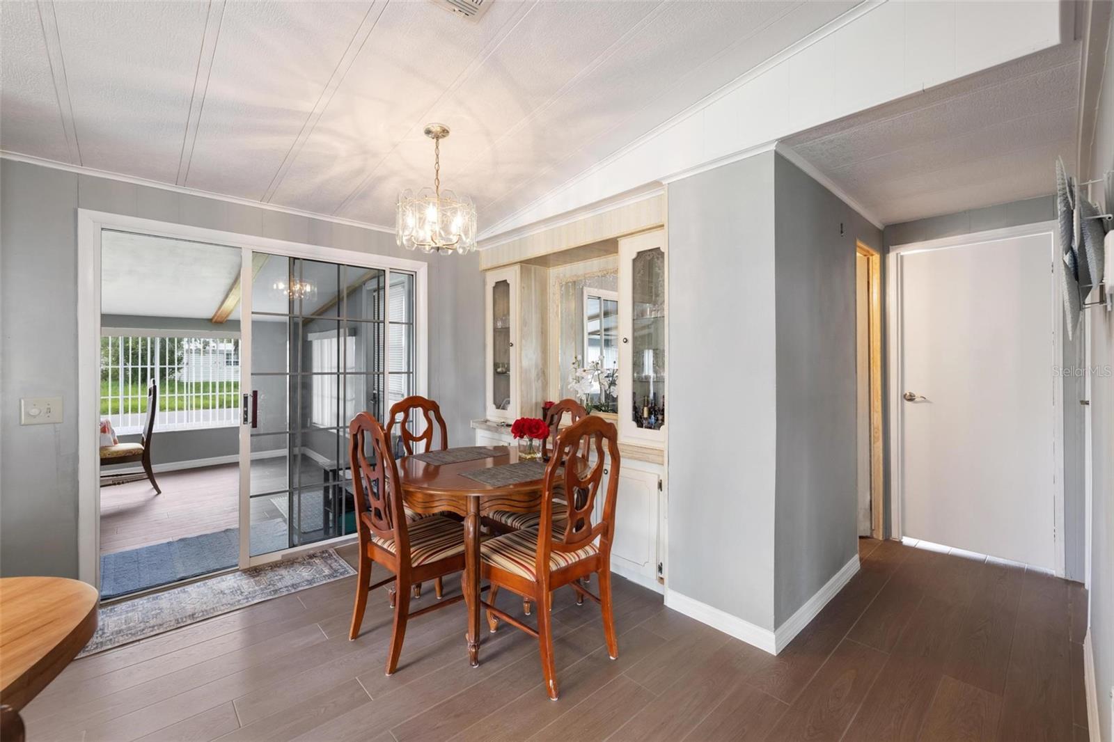 Image 11 of 27 For 14505 Frizzell Road