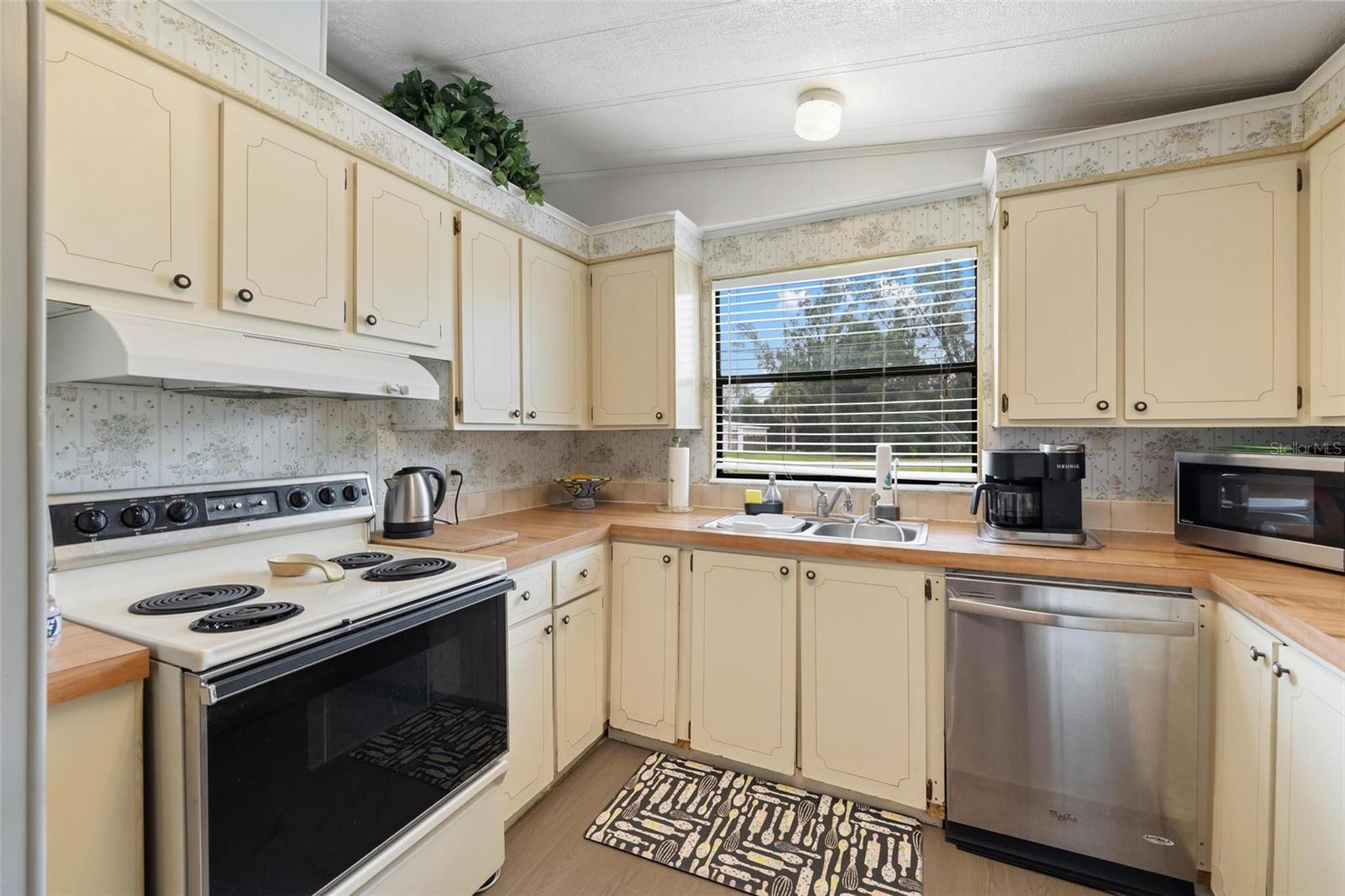 Image 14 of 27 For 14505 Frizzell Road