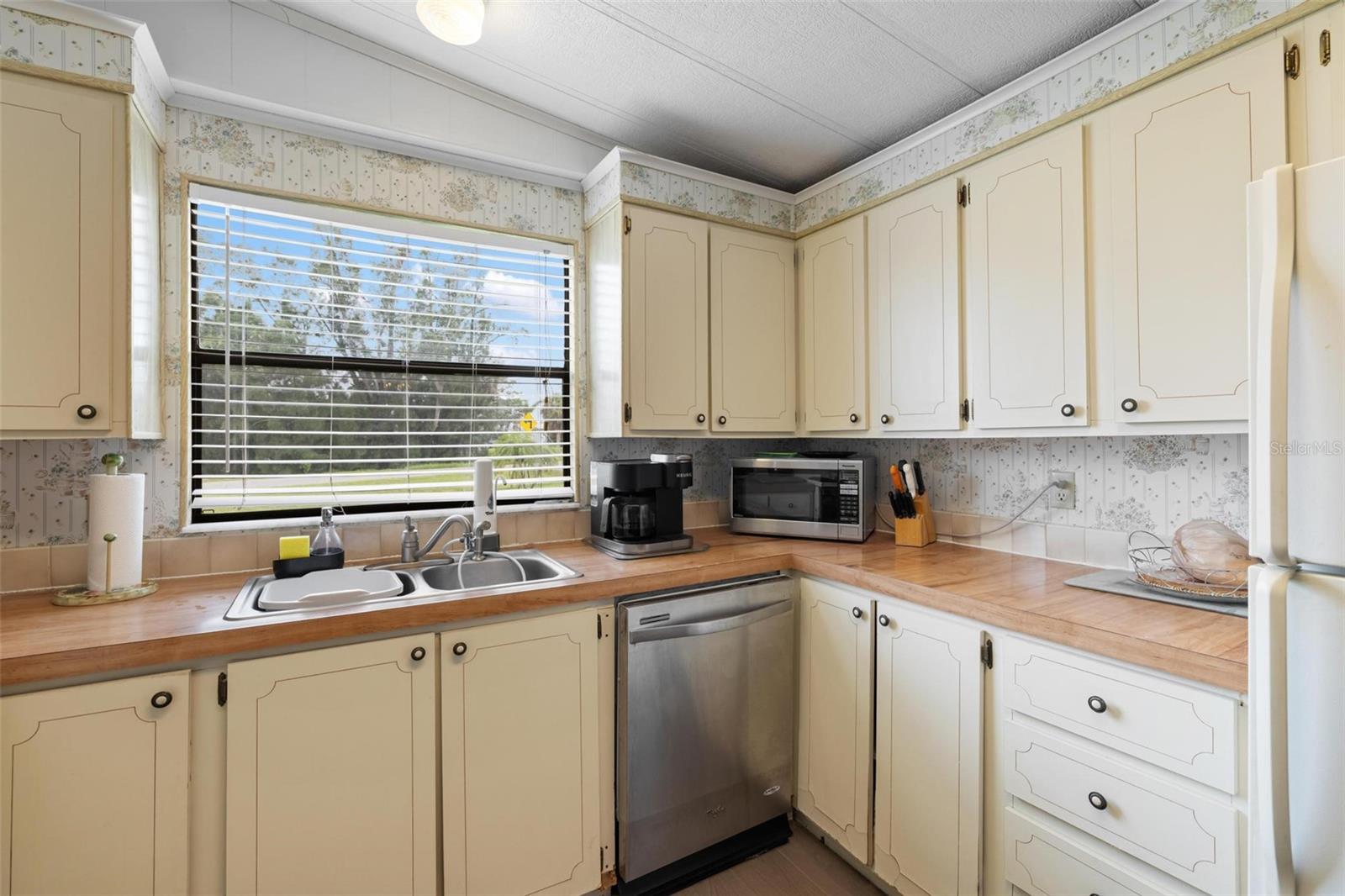 Image 15 of 27 For 14505 Frizzell Road