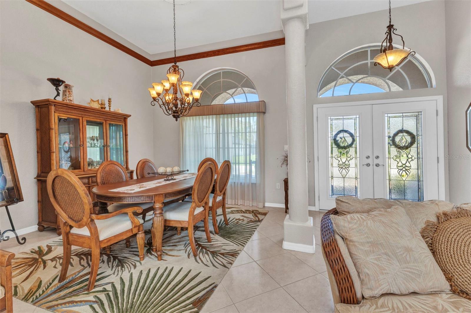 Image 10 of 100 For 771 Rotonda Circle