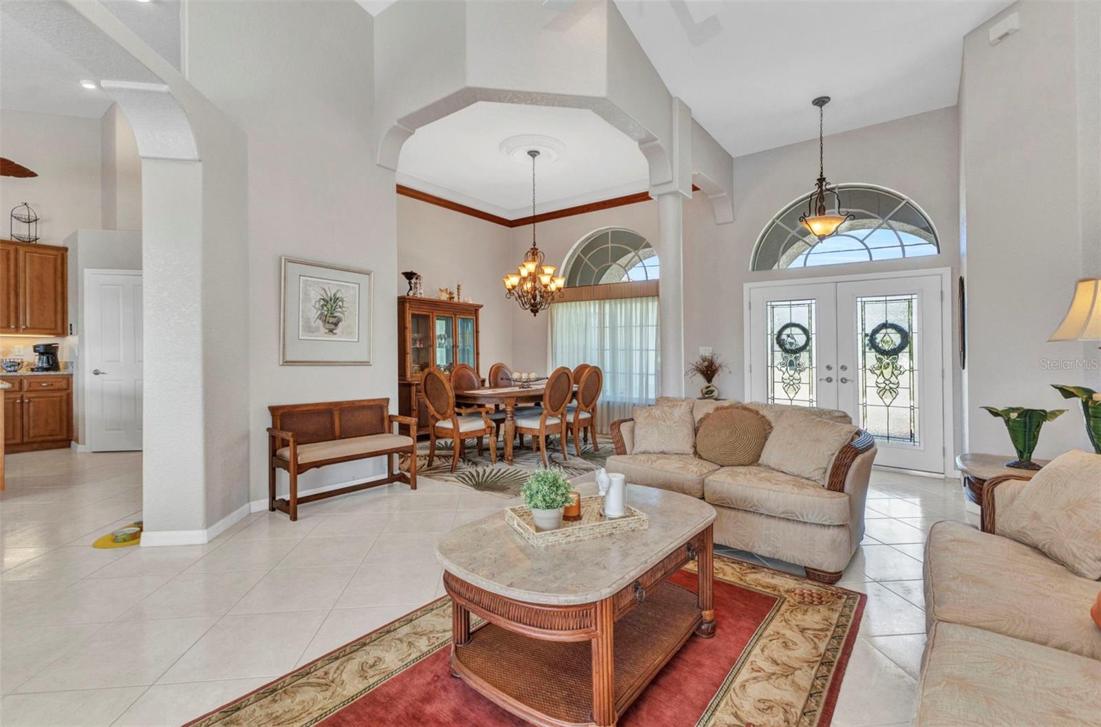 Image 11 of 100 For 771 Rotonda Circle