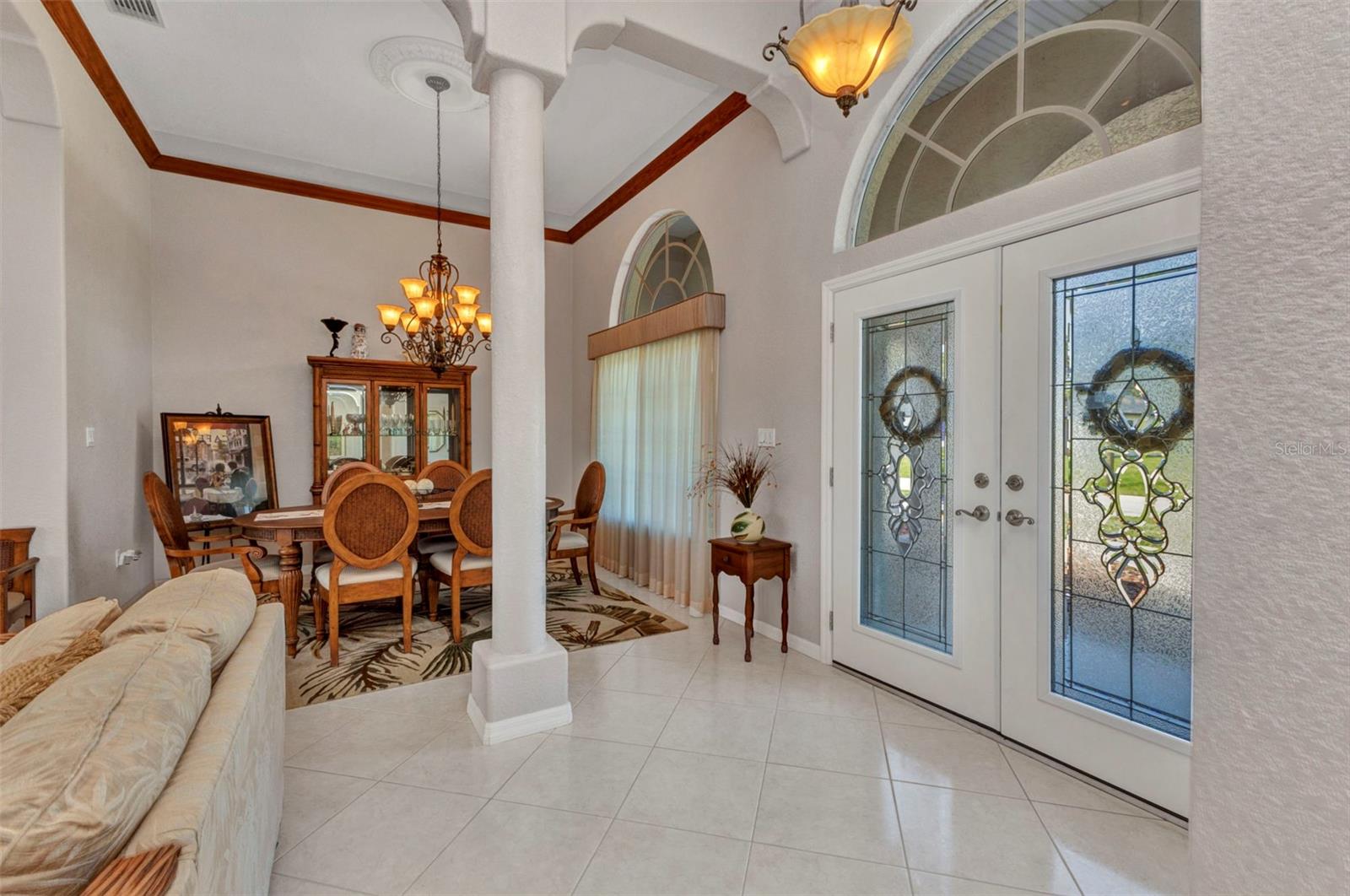 Image 3 of 100 For 771 Rotonda Circle