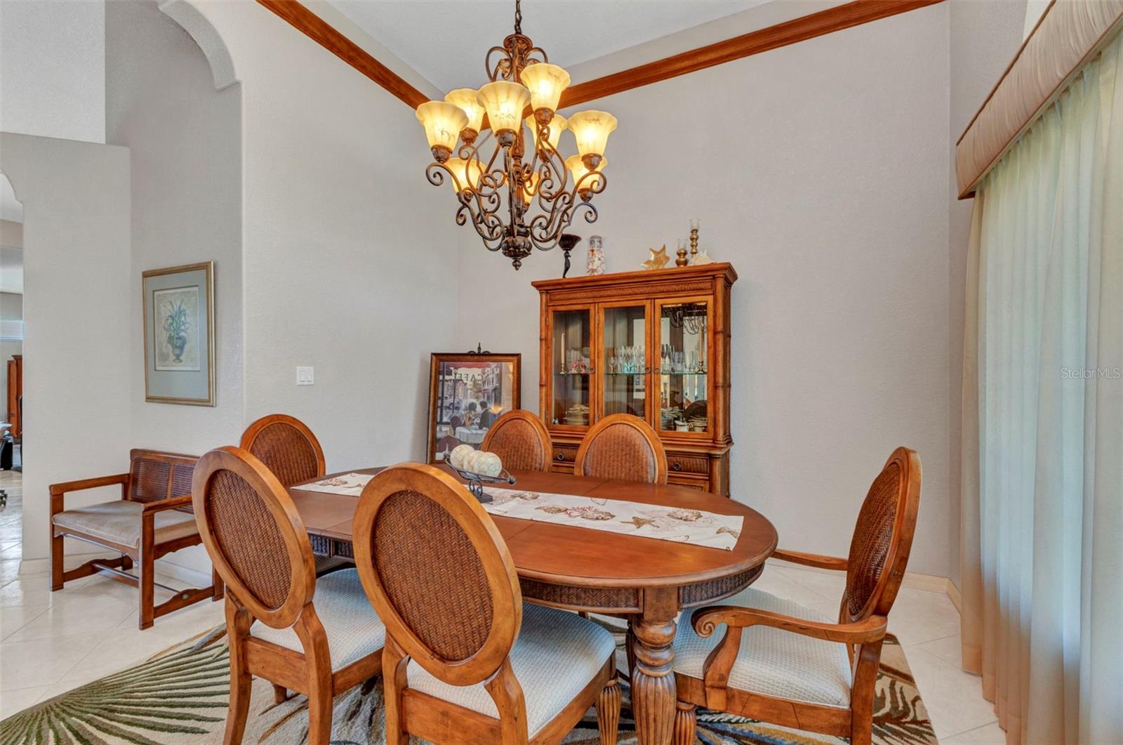 Image 5 of 100 For 771 Rotonda Circle