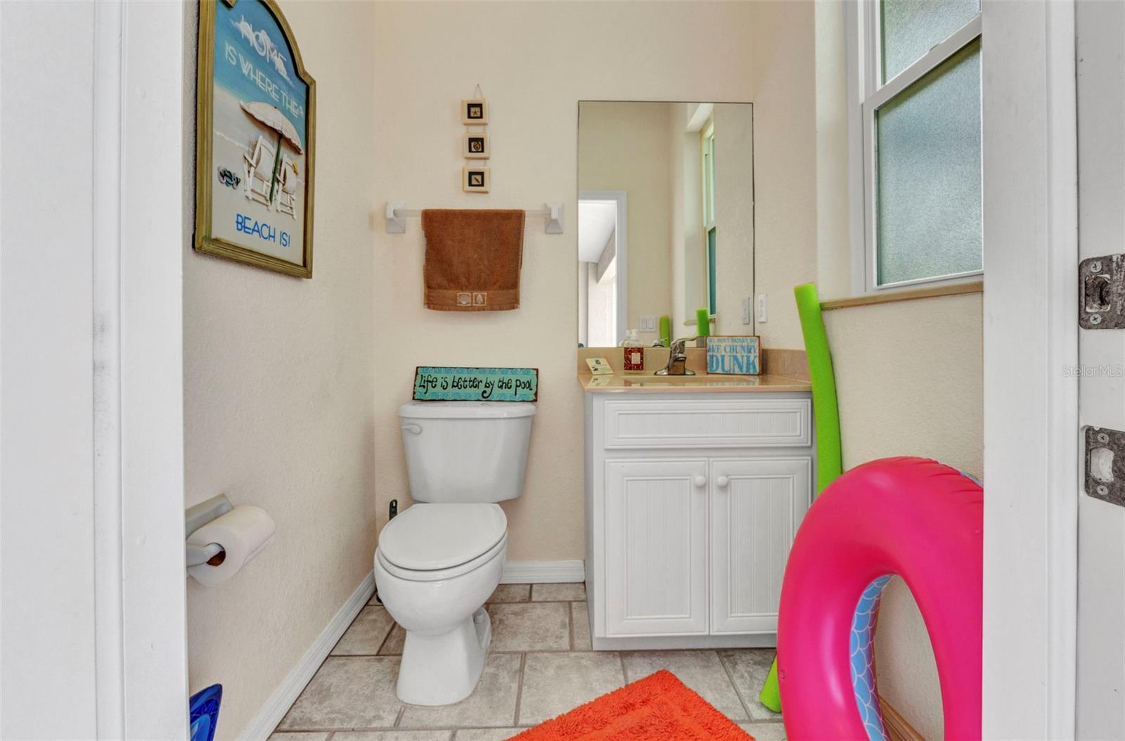 Image 61 of 100 For 771 Rotonda Circle