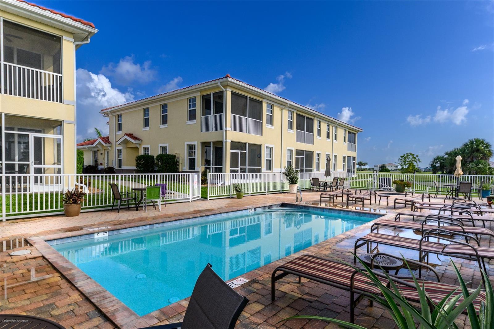 Image 4 of 51 For 17200 Acapulco Road 123