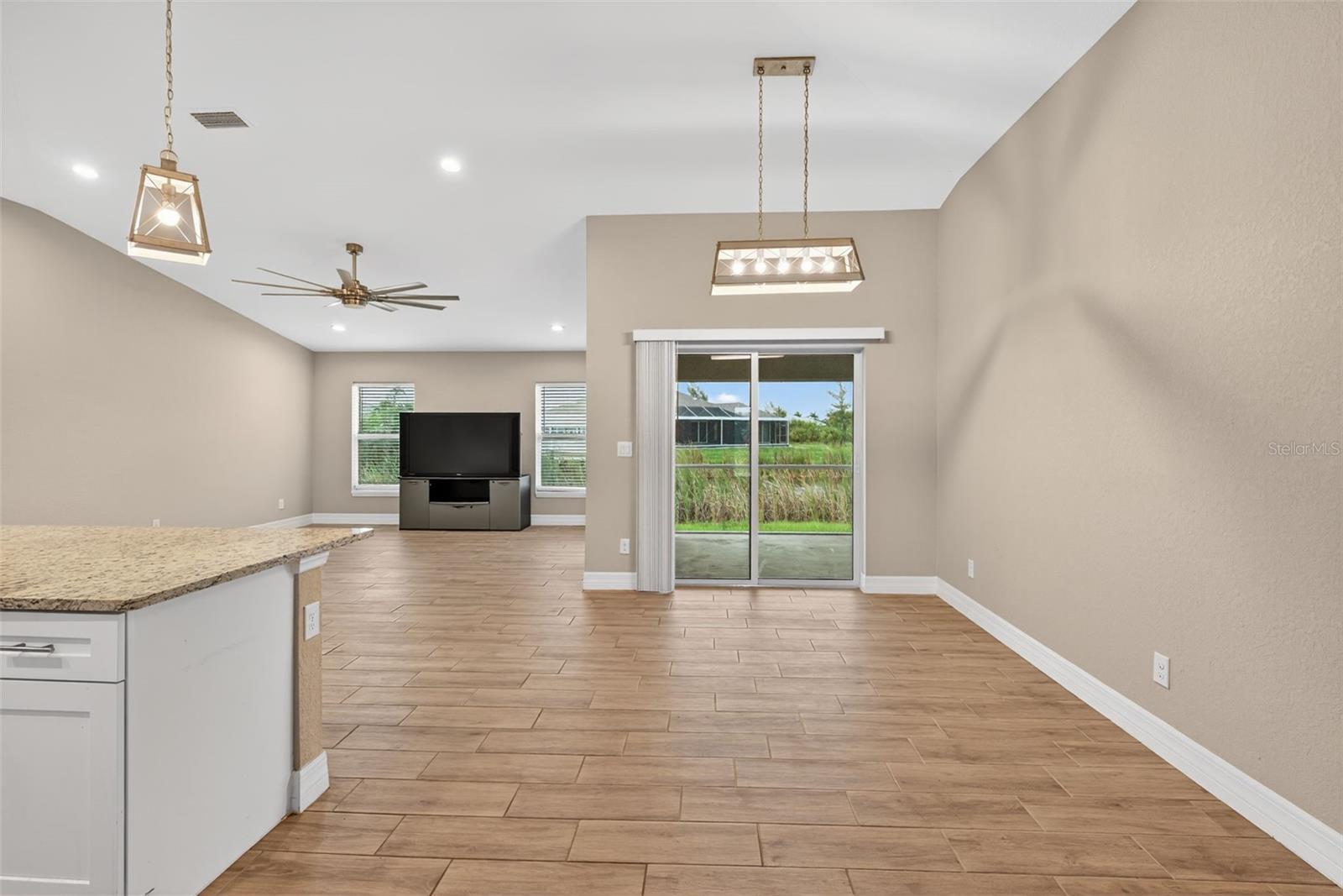 Image 12 of 38 For 14464 Fort Myers Avenue