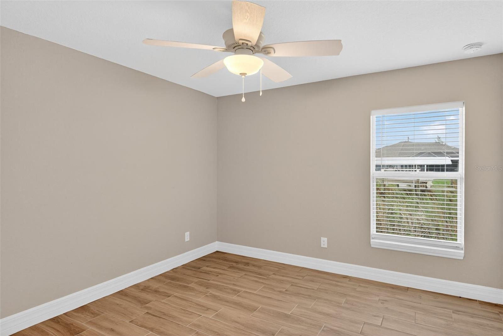 Image 18 of 38 For 14464 Fort Myers Avenue