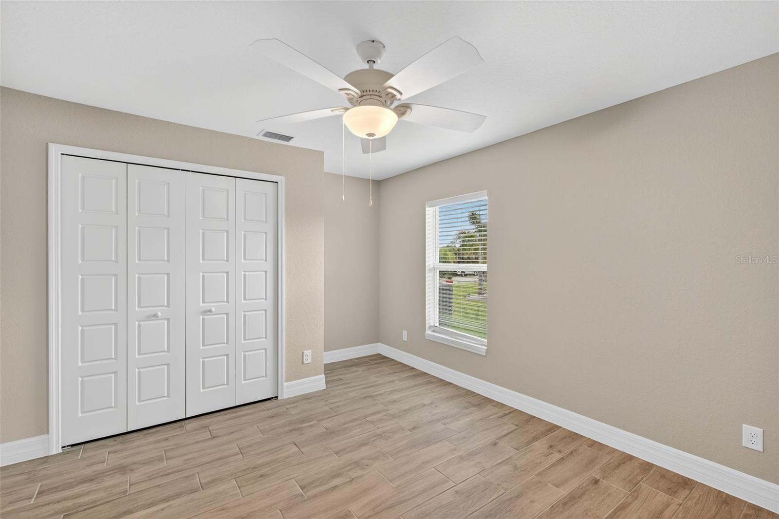Image 19 of 38 For 14464 Fort Myers Avenue